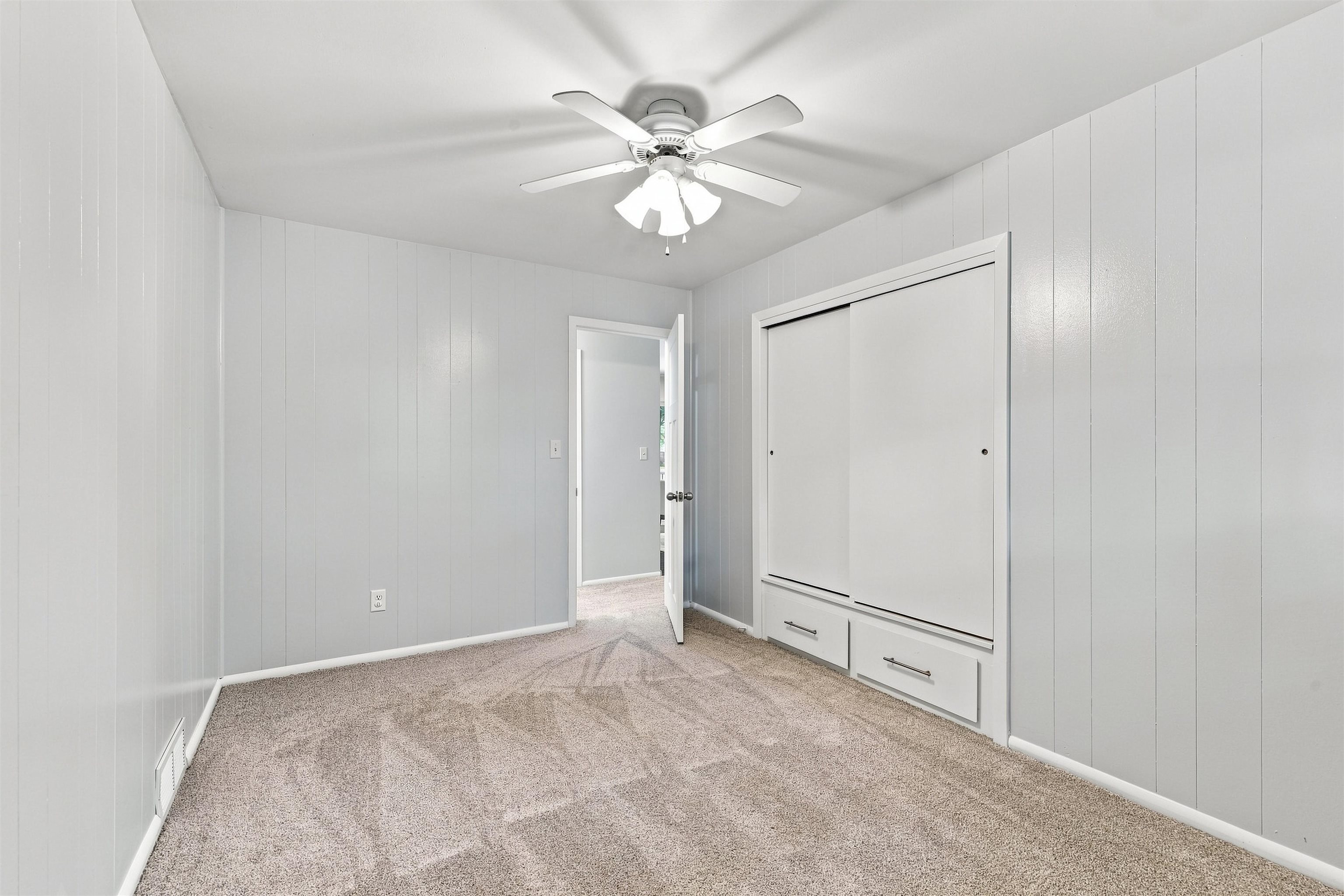 901 Harlyn Avenue Property Photo 22