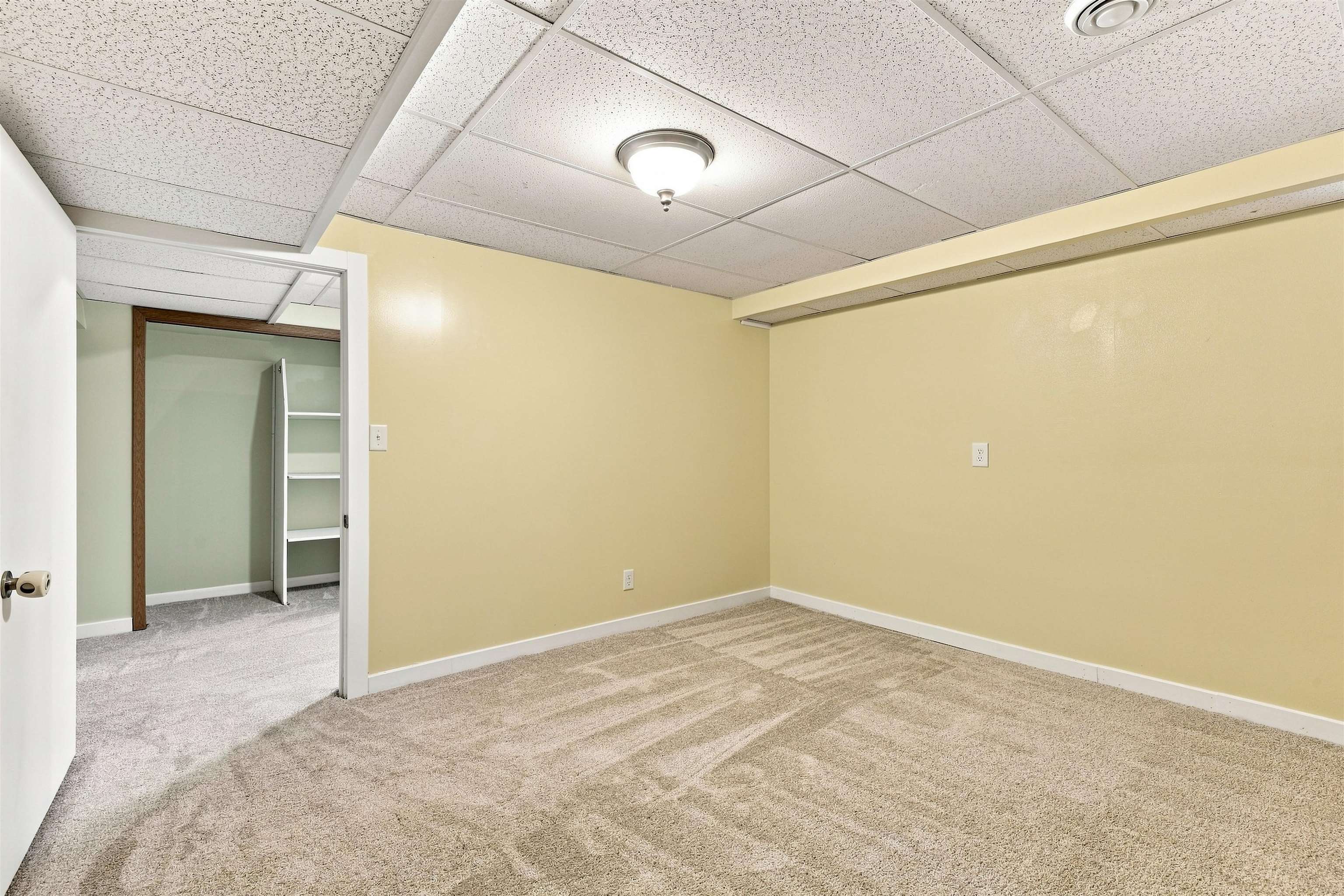 901 Harlyn Avenue Property Photo 38