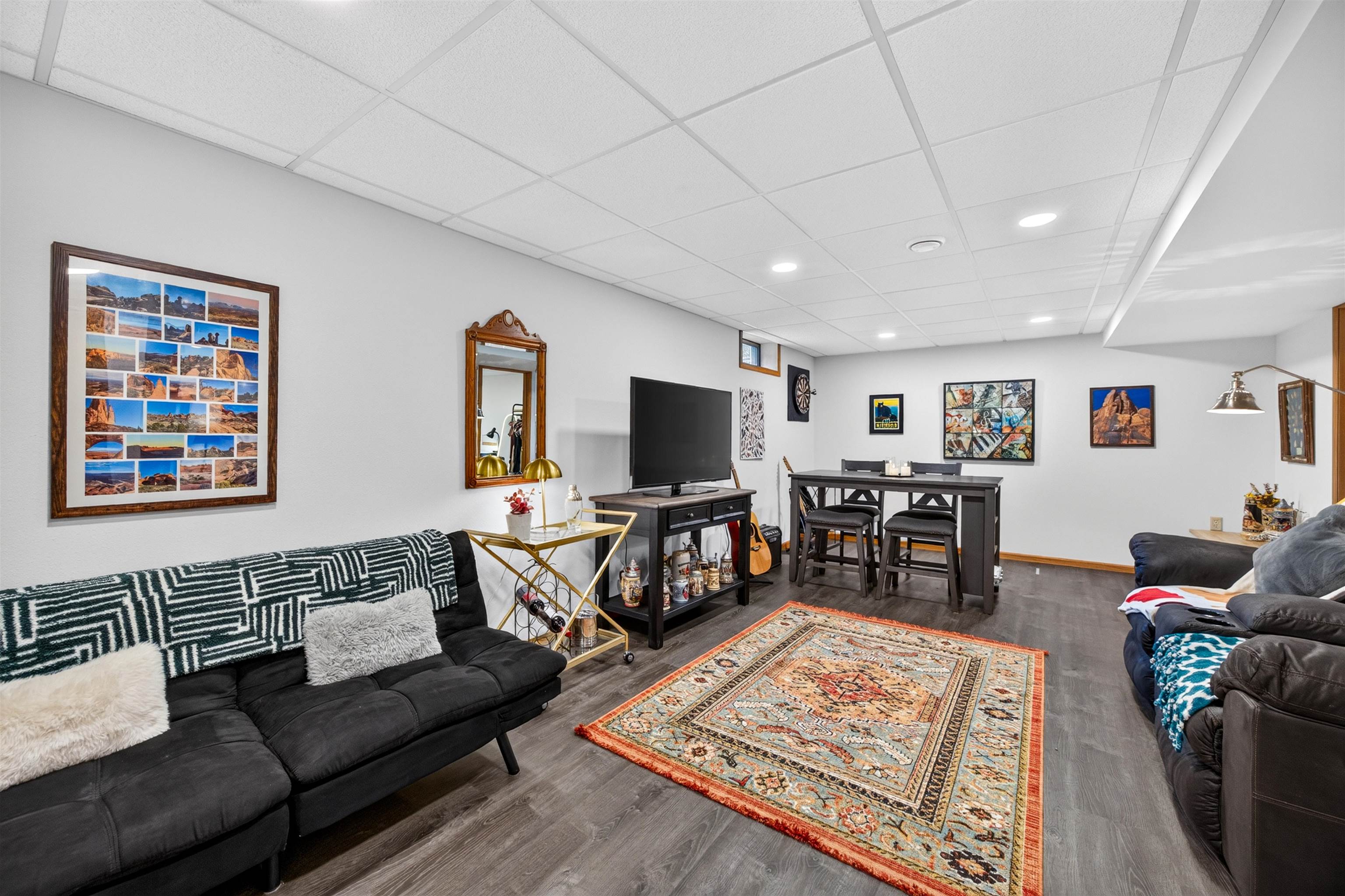 358/360 White Waters Trail Property Photo 29