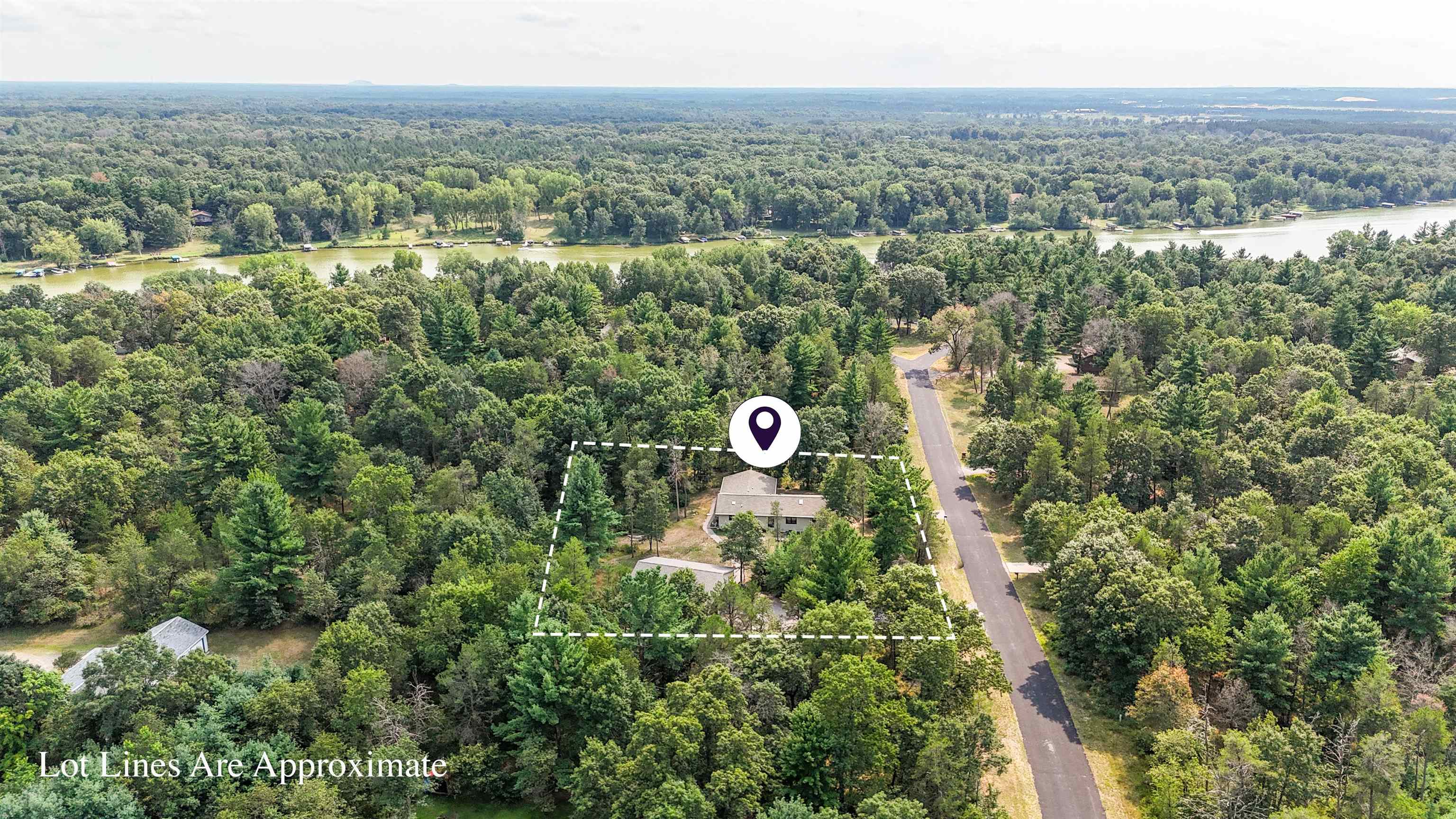 358/360 White Waters Trail Property Photo 51