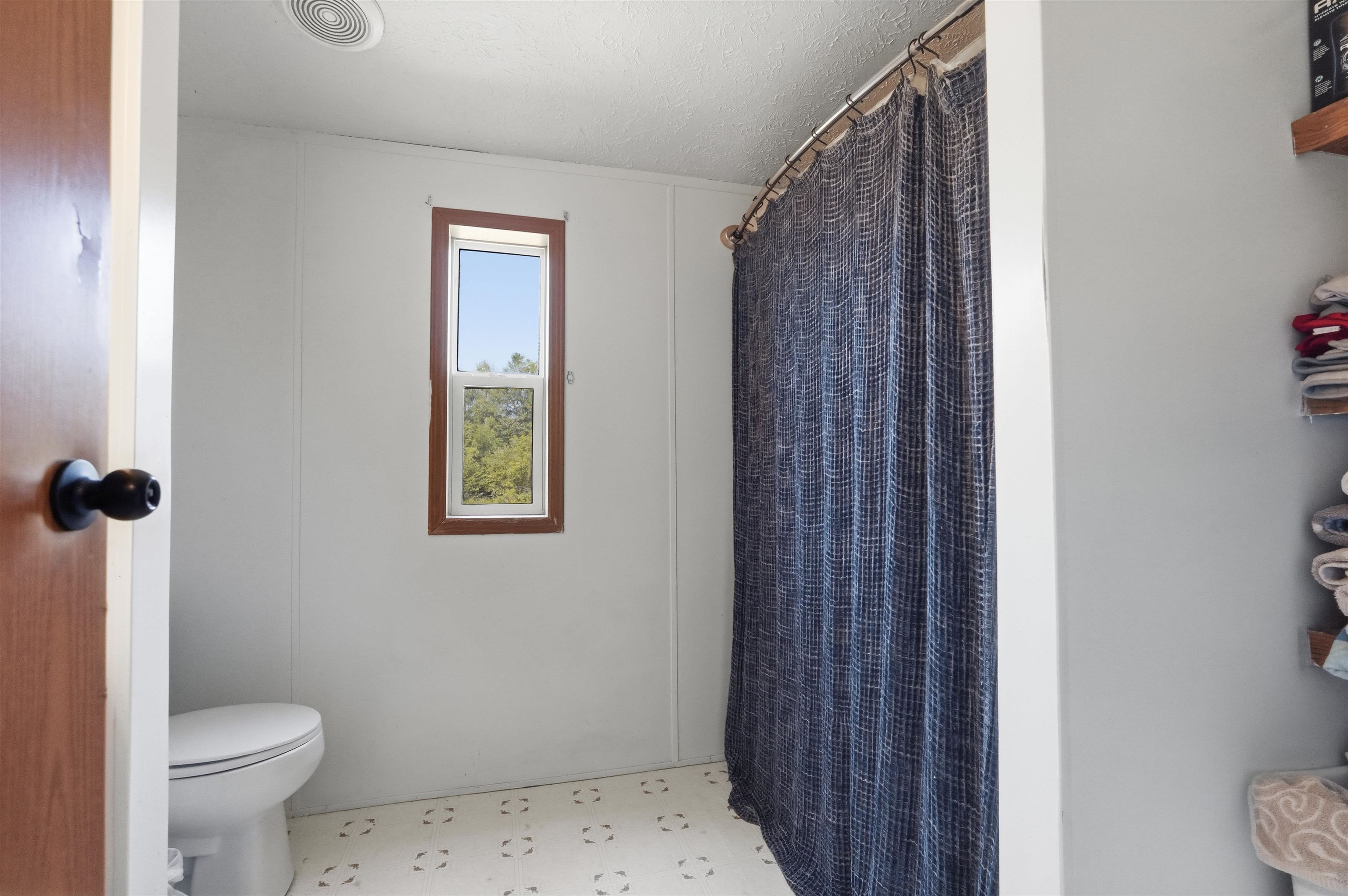 N7113 Front Street Property Photo 5