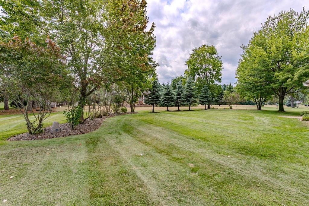 145839 Walden Boulevard Property Photo 50