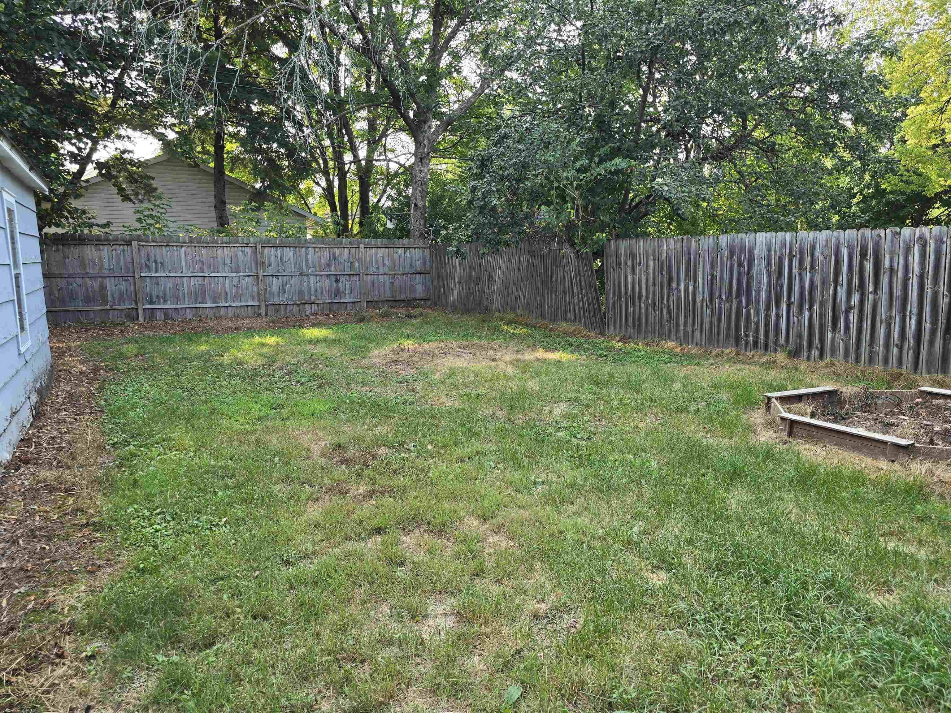 1206 S 8th Avenue Property Photo 4
