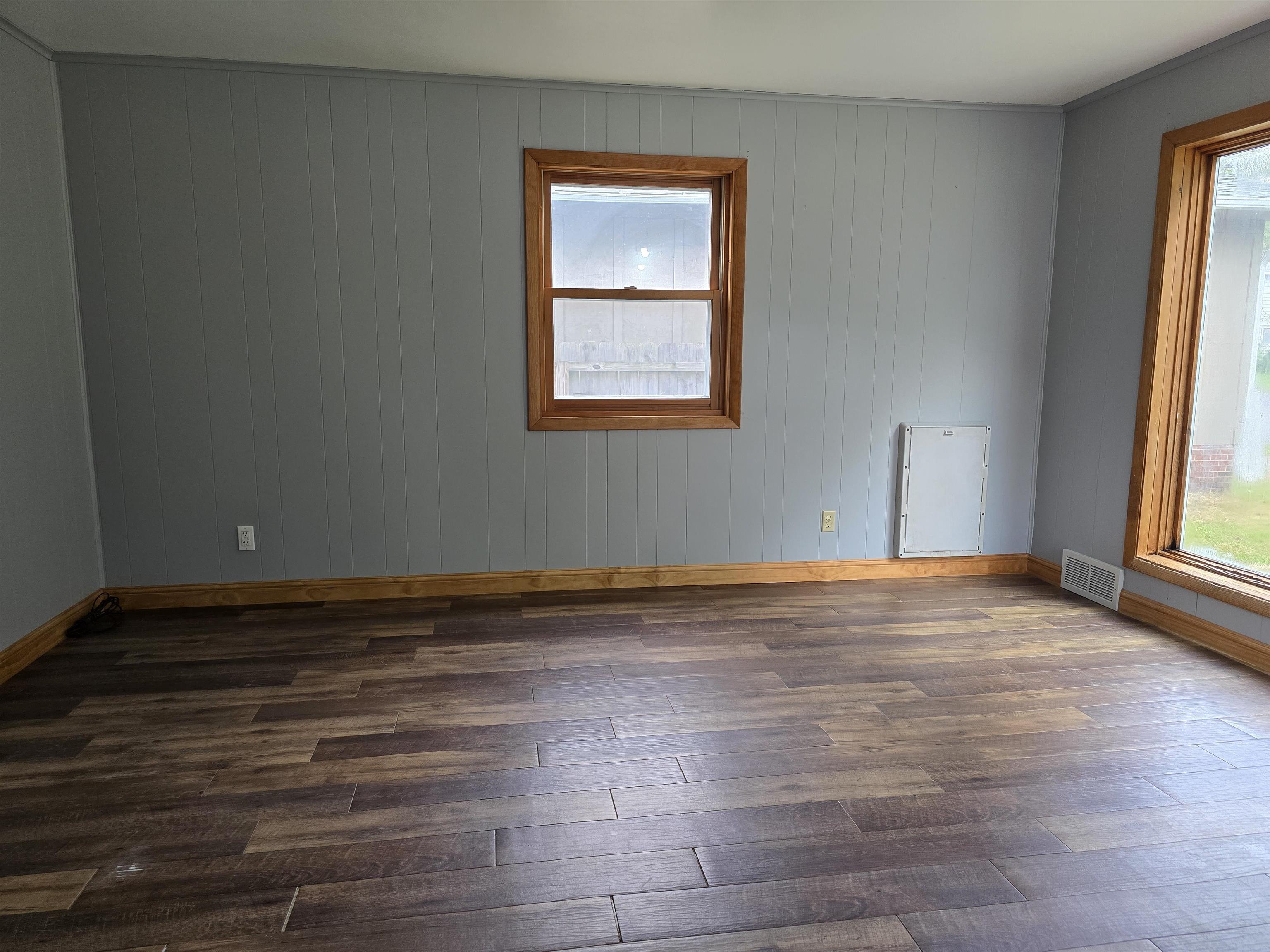 1206 S 8th Avenue Property Photo 8