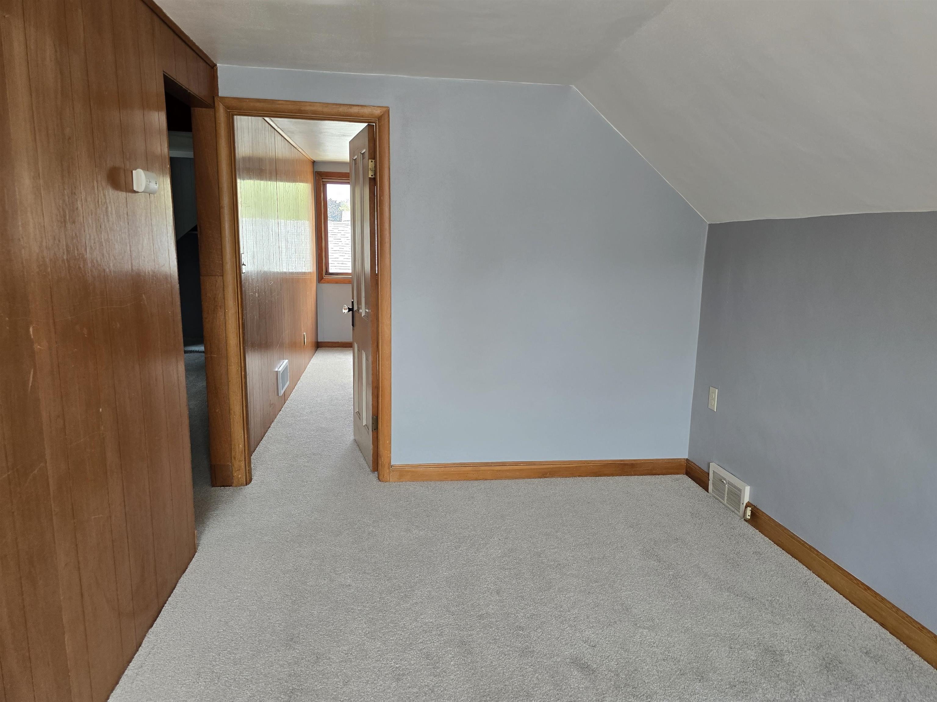1206 S 8th Avenue Property Photo 14