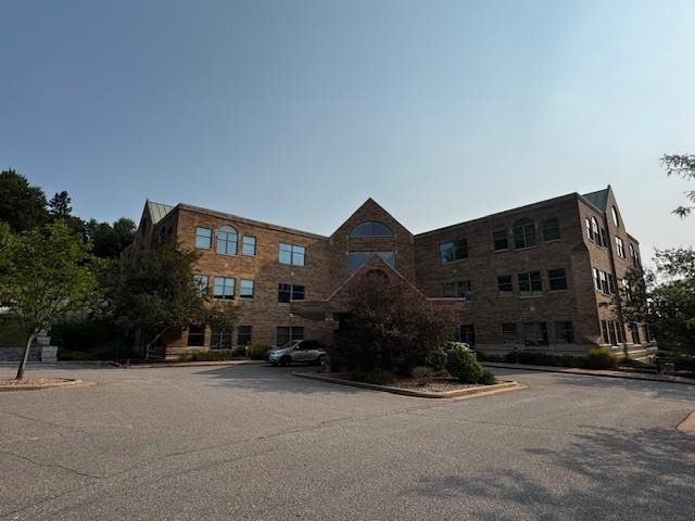 3000 Westhill Drive Property Photo 1