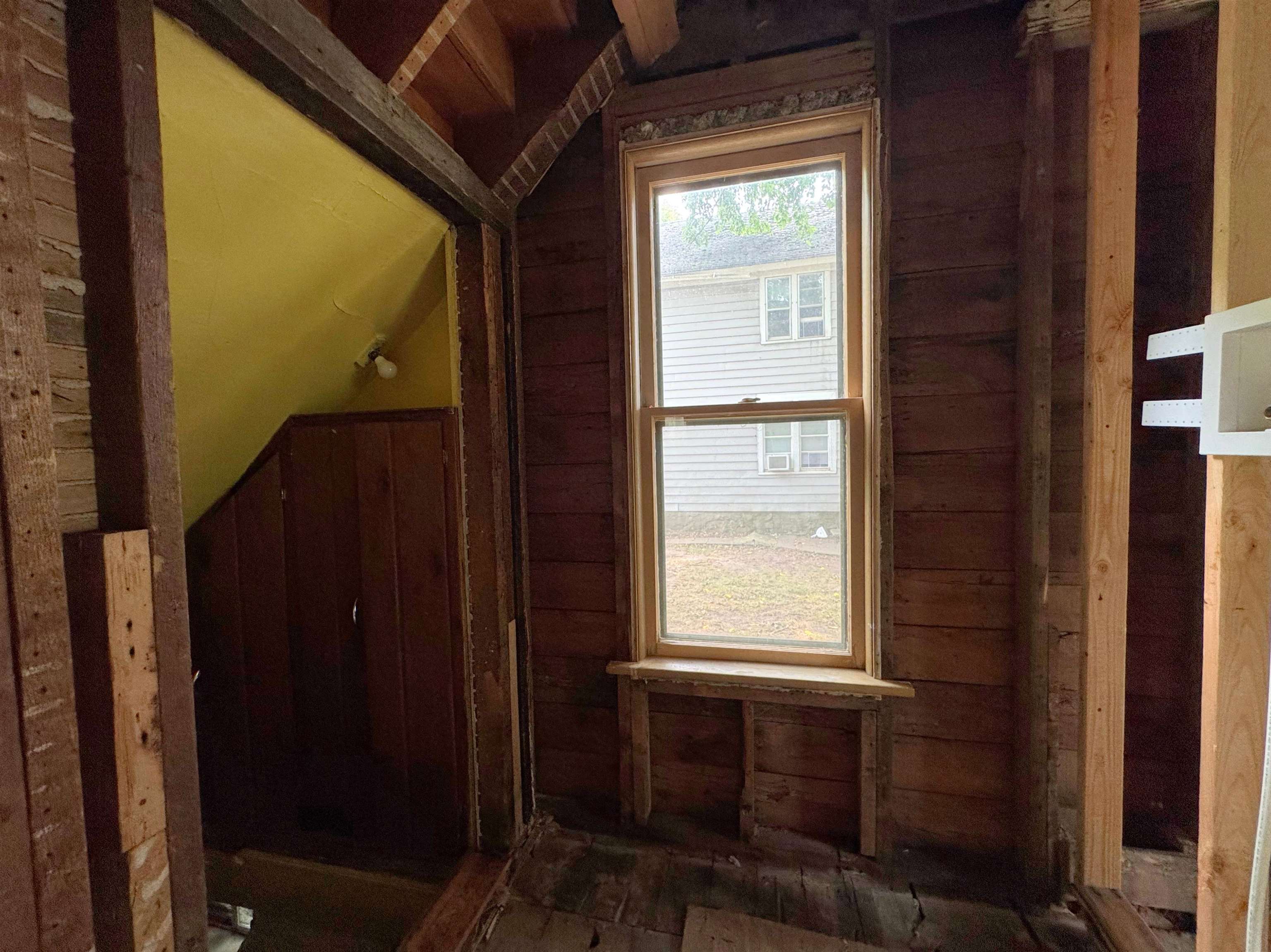 731 Jackson Street Property Photo 14
