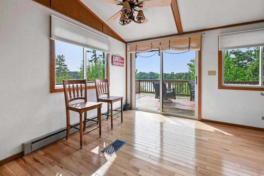 10041 Pine Tree Trail Property Photo 17