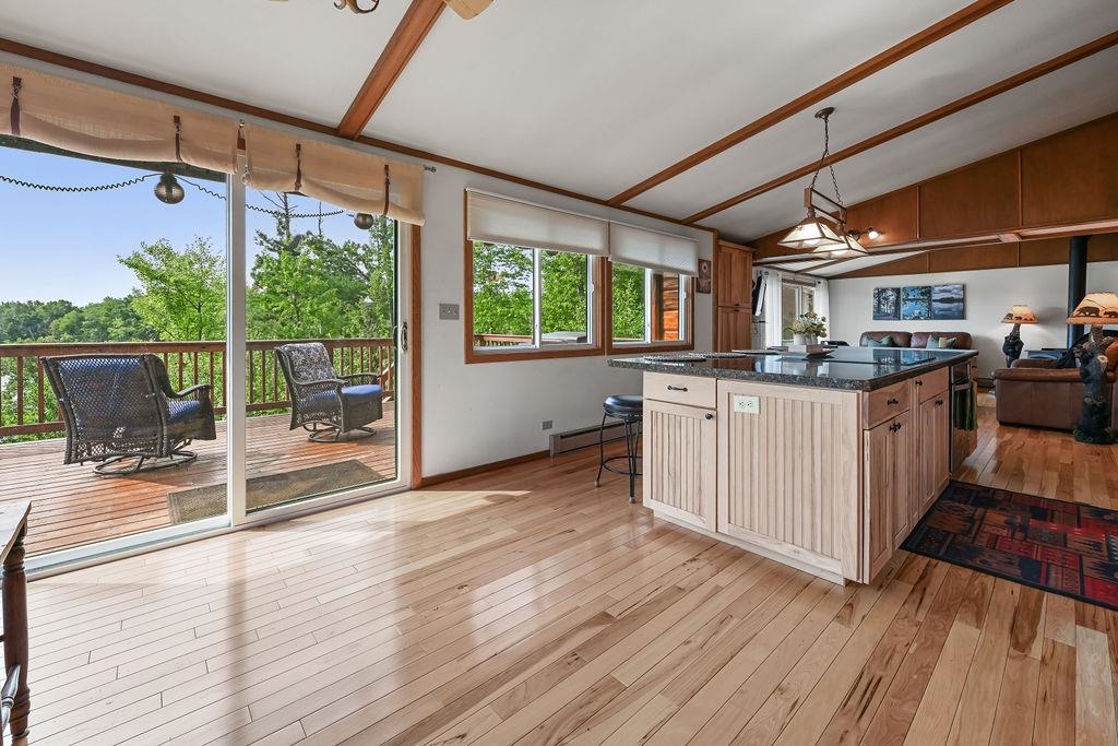 10041 Pine Tree Trail Property Photo 18