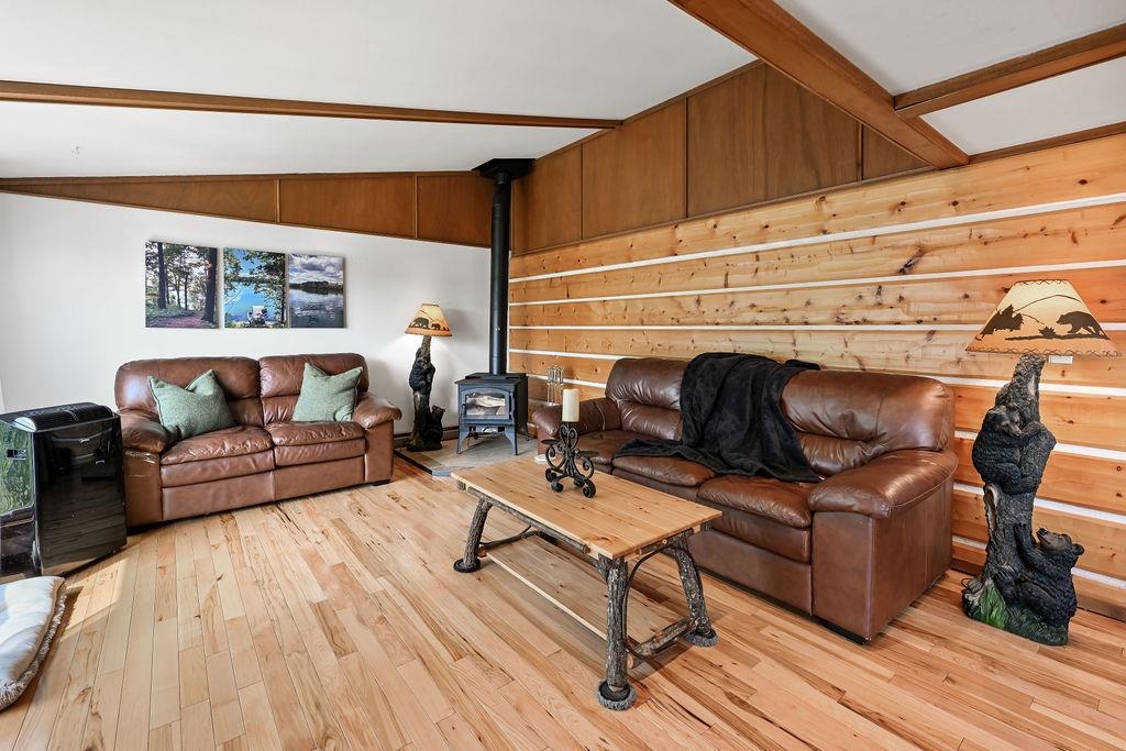 10041 Pine Tree Trail Property Photo 25