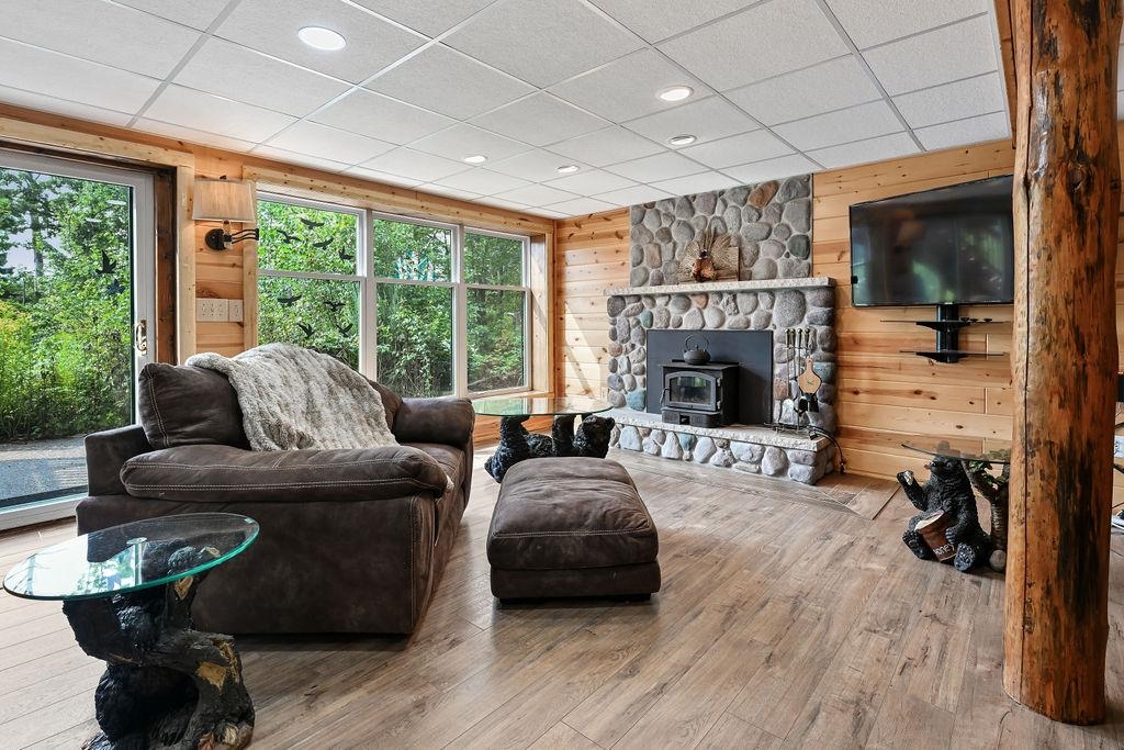 10041 Pine Tree Trail Property Photo 33