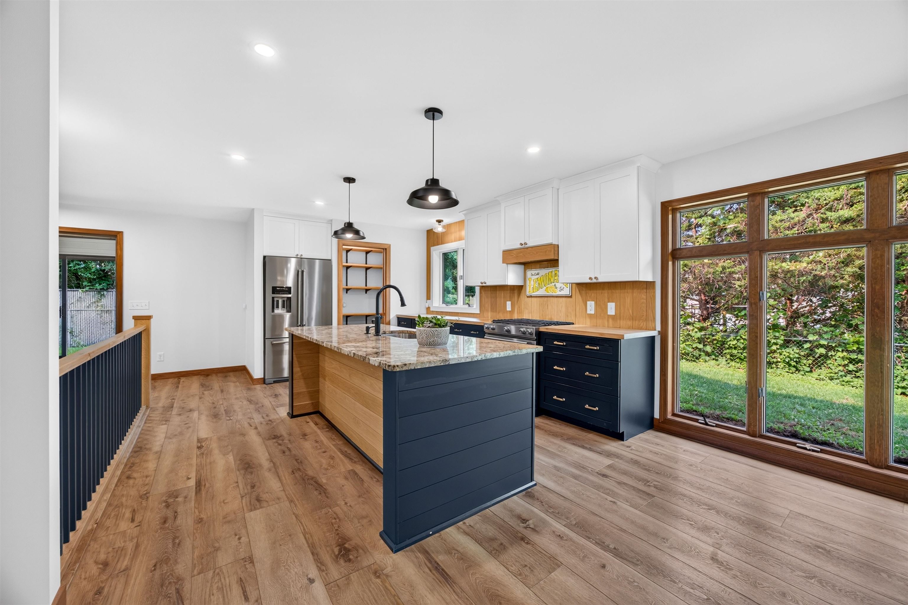 1016 Sunset Boulevard Property Photo 4