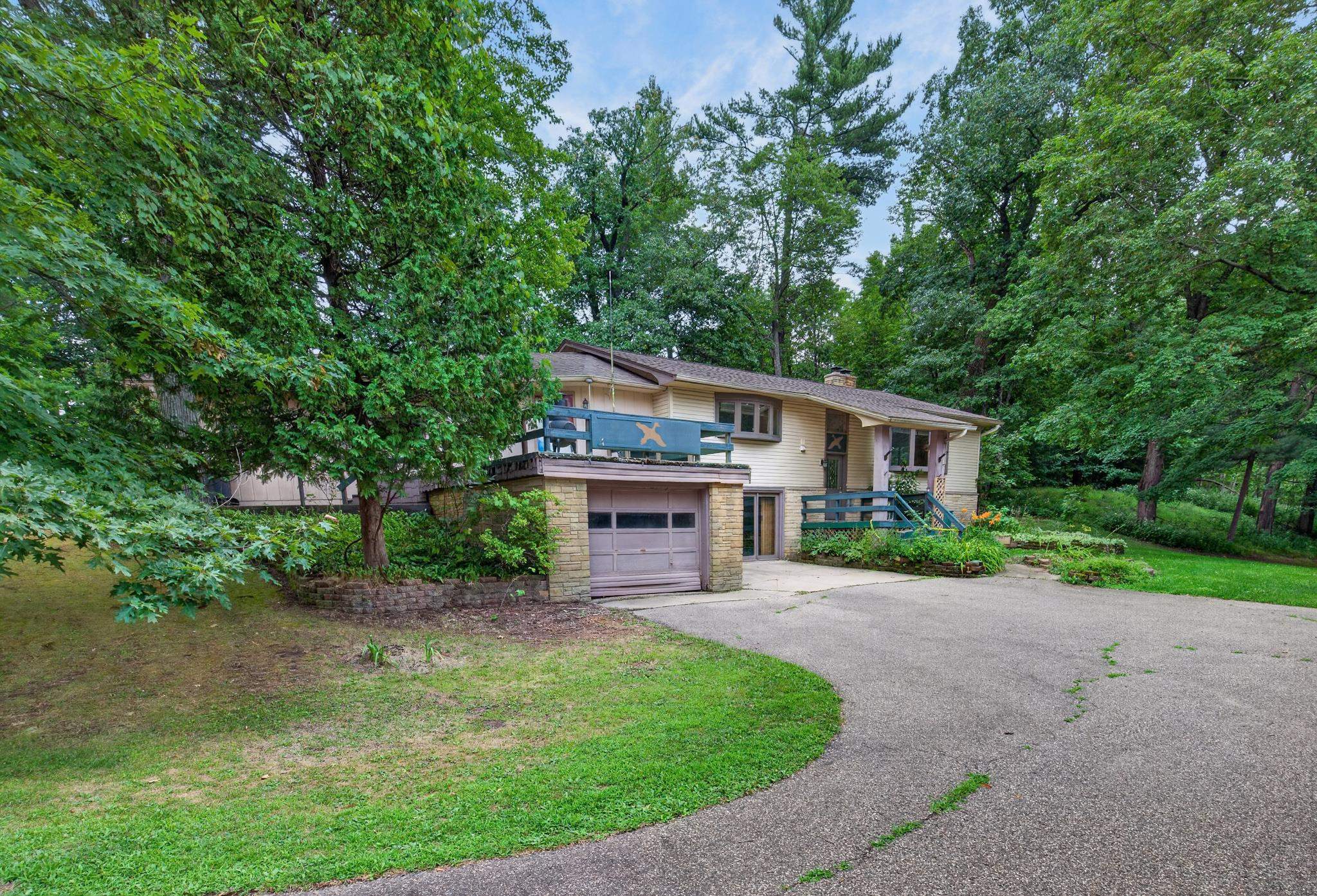 641 Seneca Road Property Photo 40