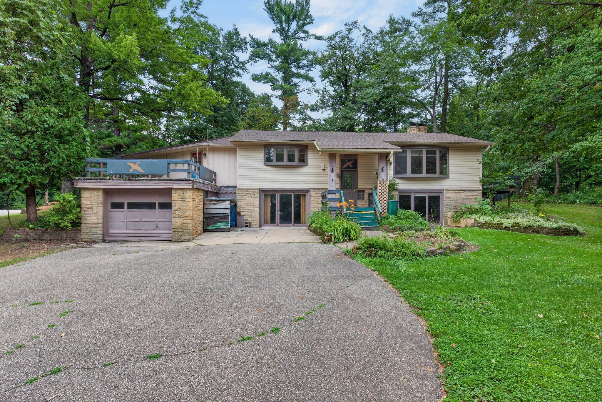 641 Seneca Road Property Photo 41