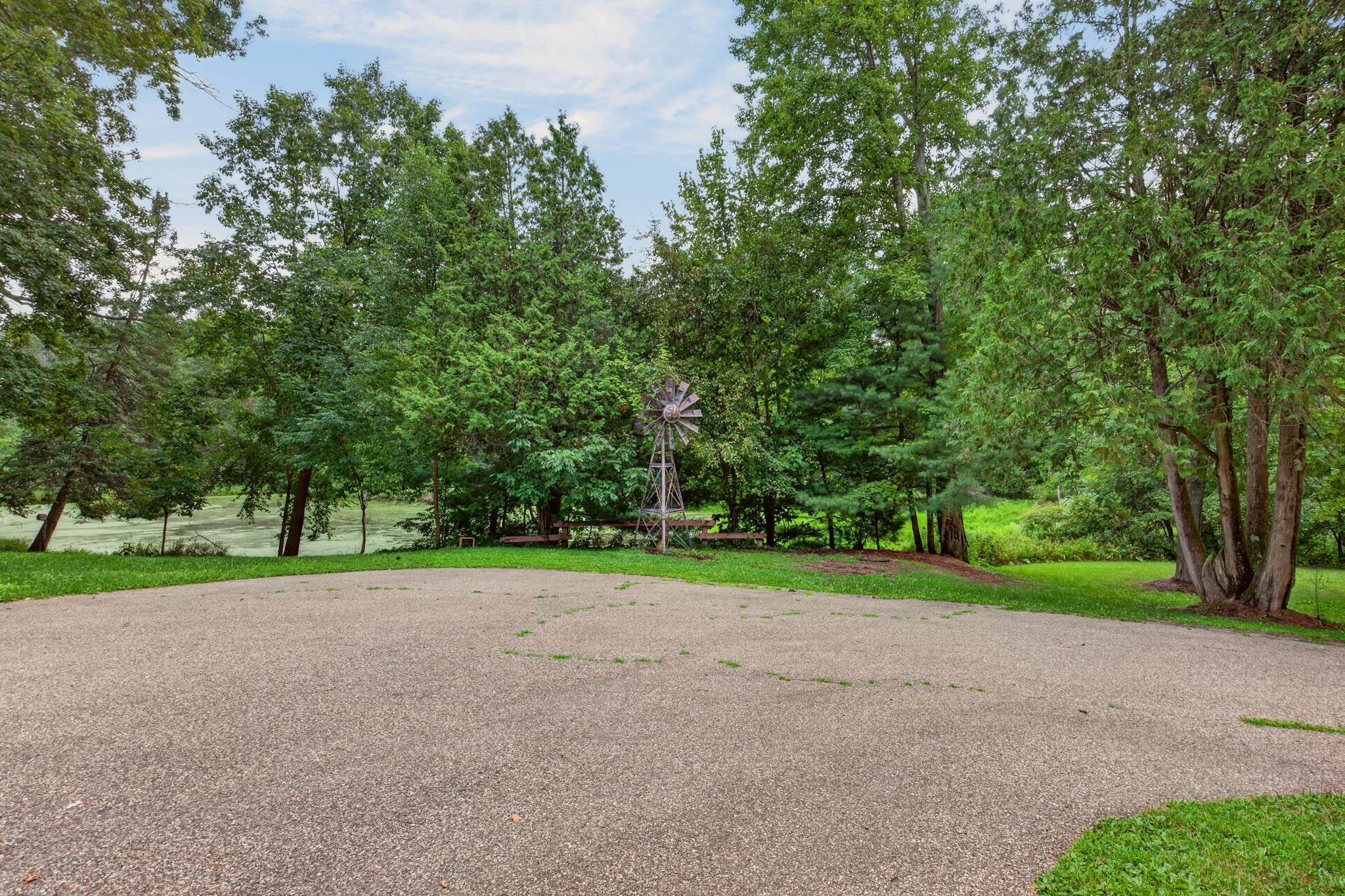 641 Seneca Road Property Photo 48
