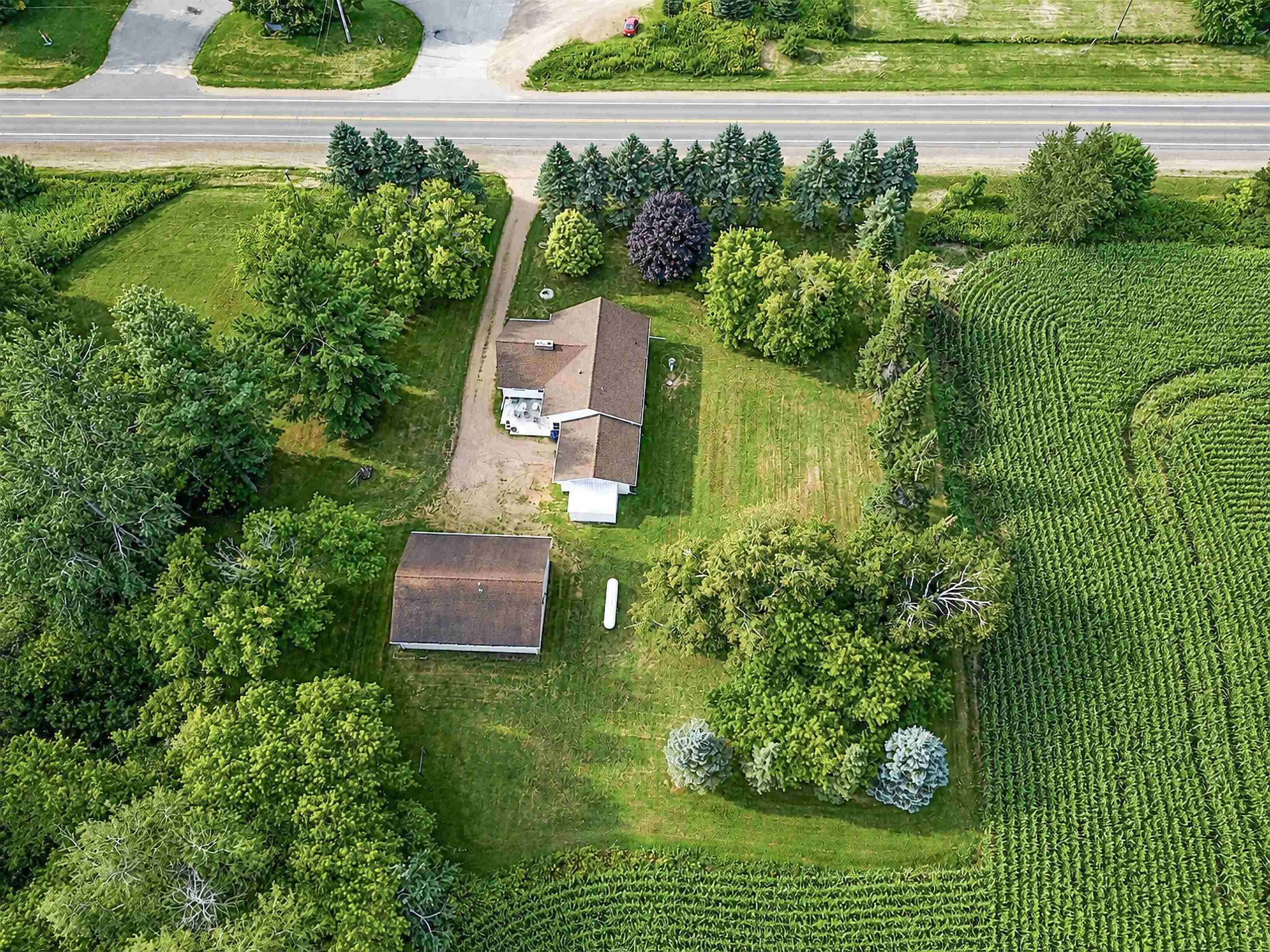 9555 County Road K Property Photo 5