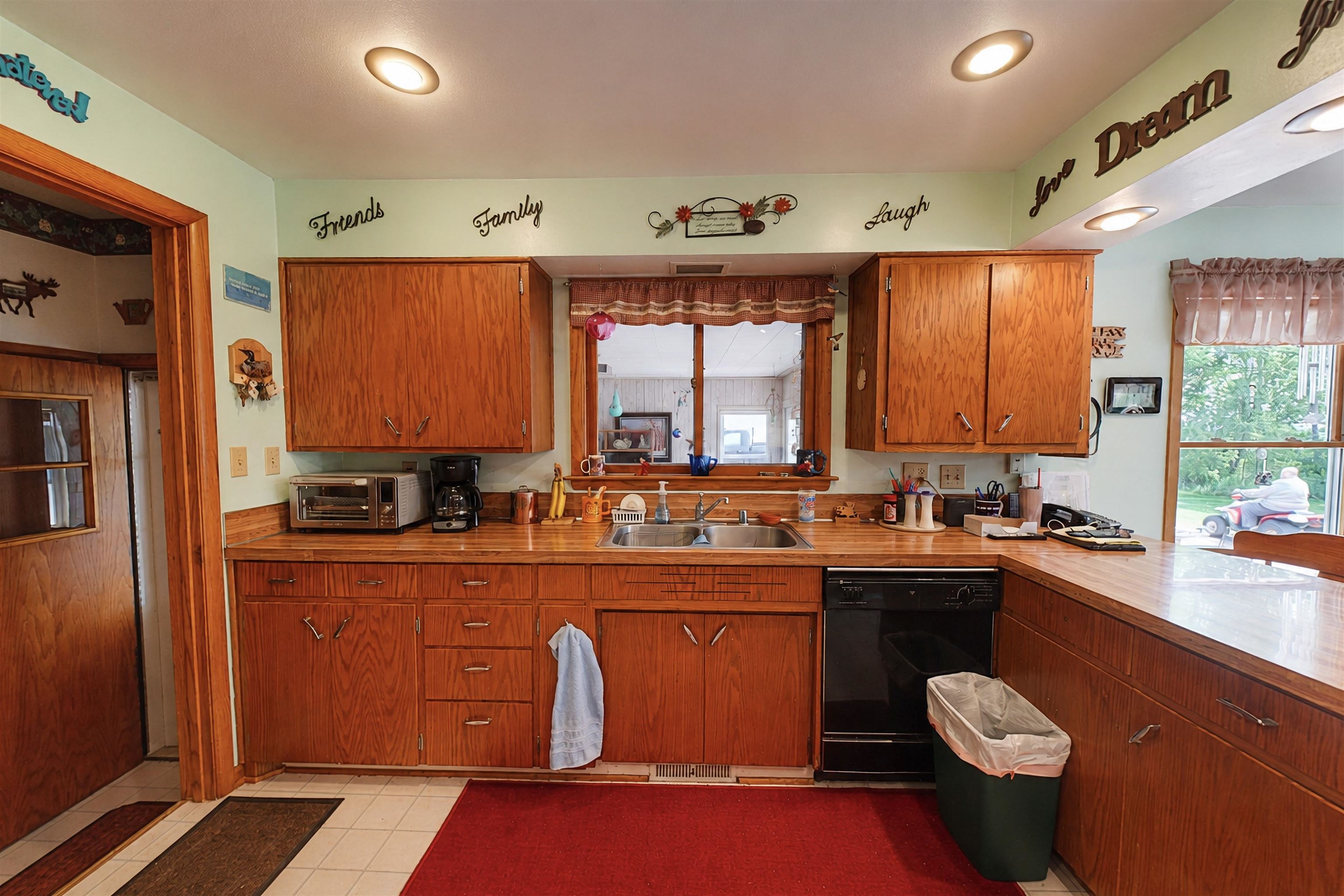 9555 County Road K Property Photo 17