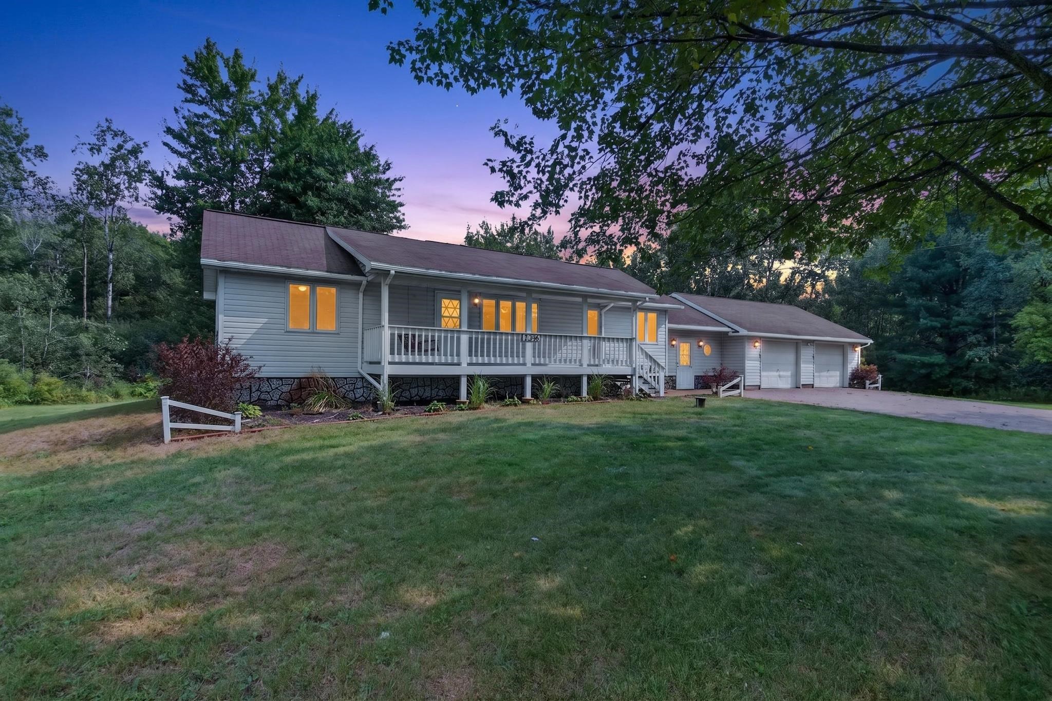 1736 Greenfield Avenue Property Photo 1