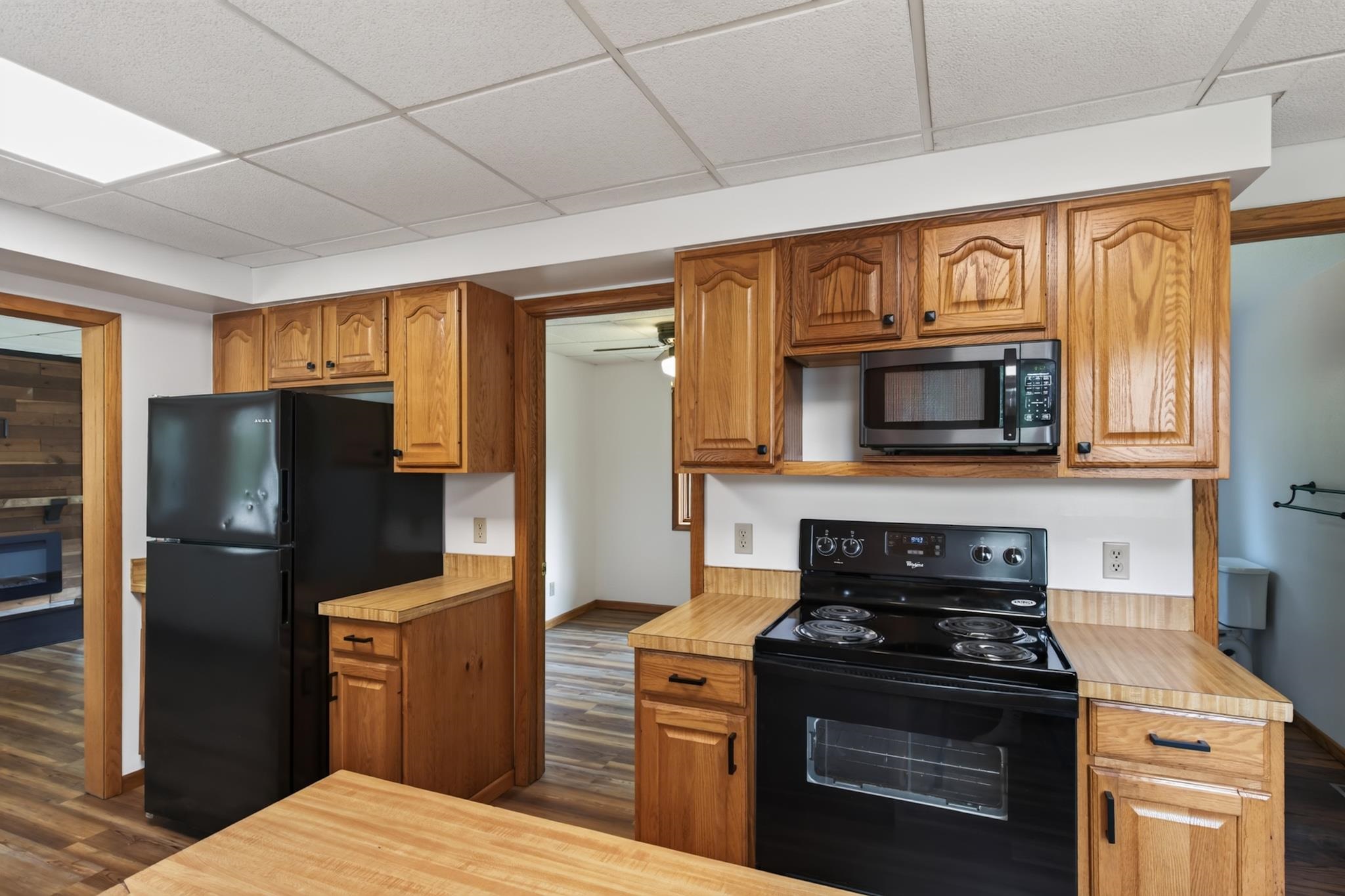 1736 Greenfield Avenue Property Photo 6