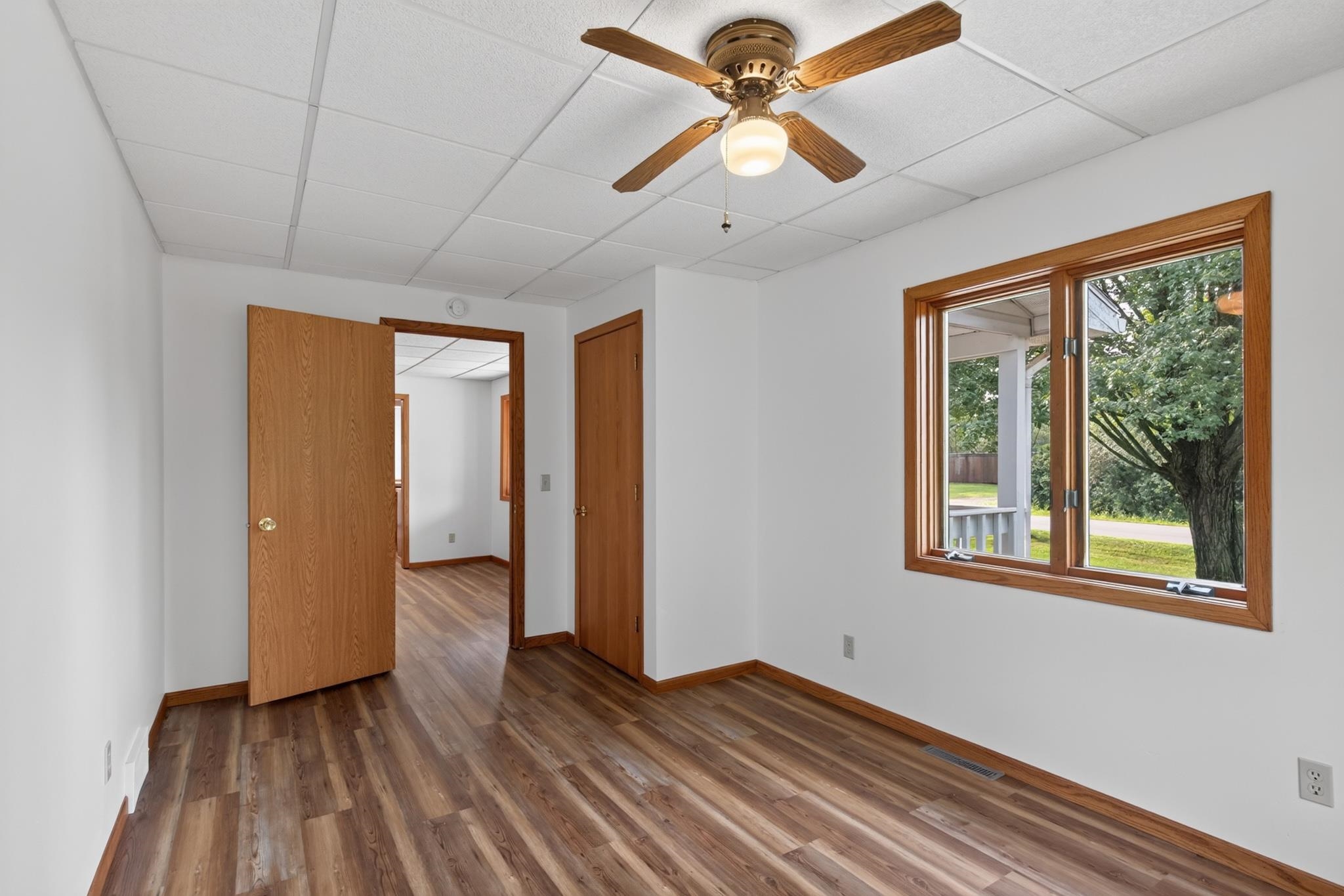 1736 Greenfield Avenue Property Photo 20