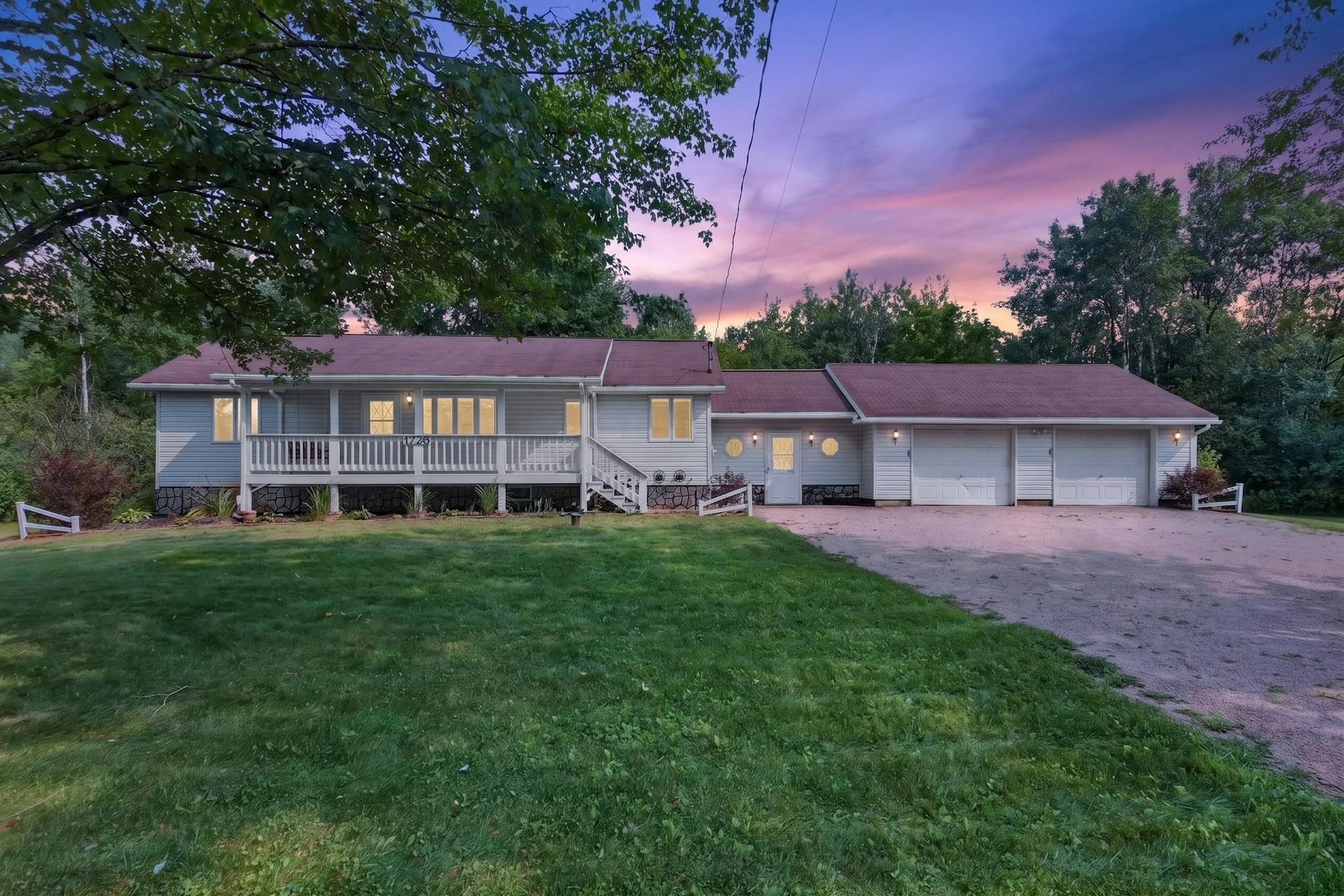 1736 Greenfield Avenue Property Photo 44