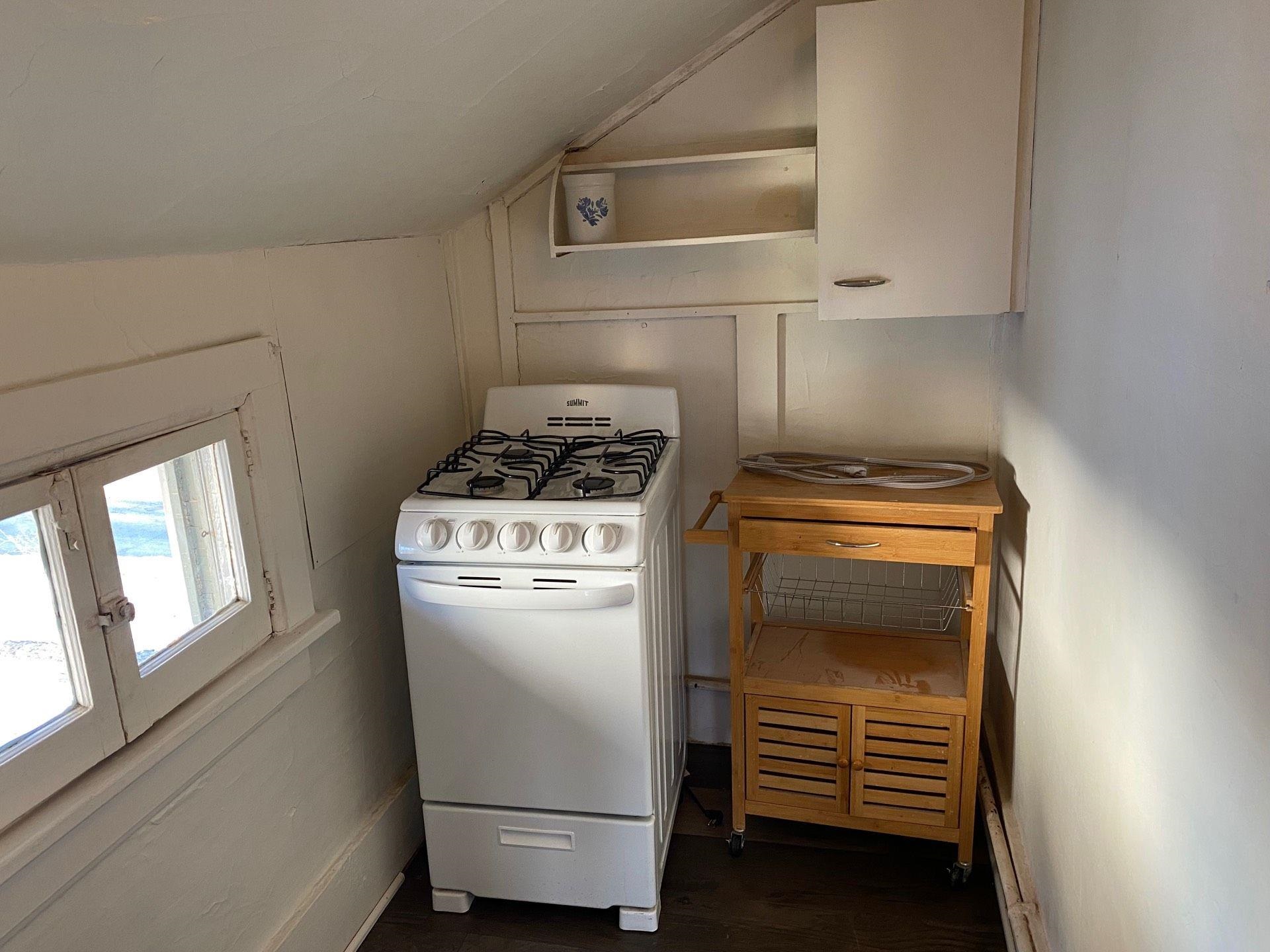 703 Henrietta Street Property Photo 24