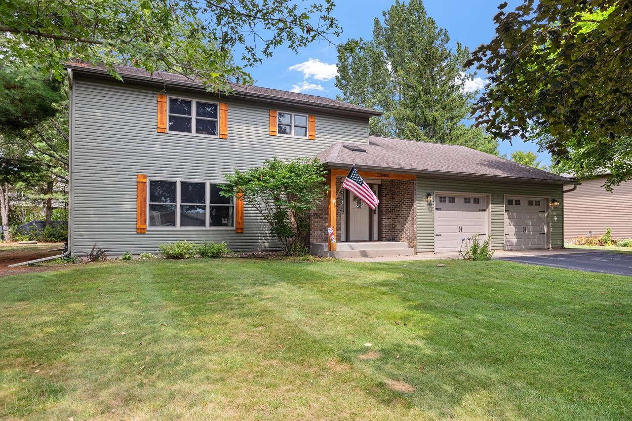 225400 Indigo Drive Property Photo 2