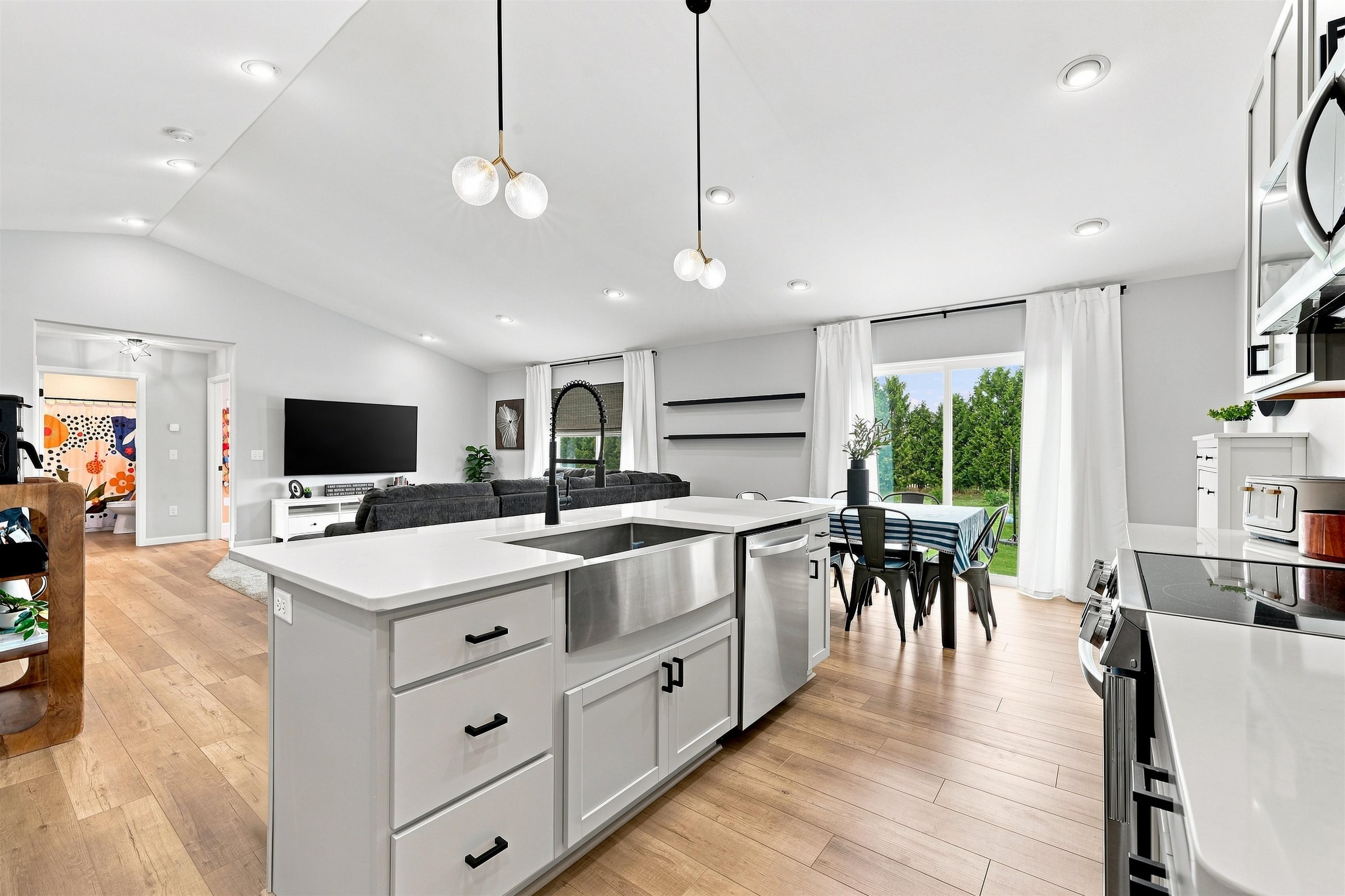 4390 Landcaster Road Property Photo 19