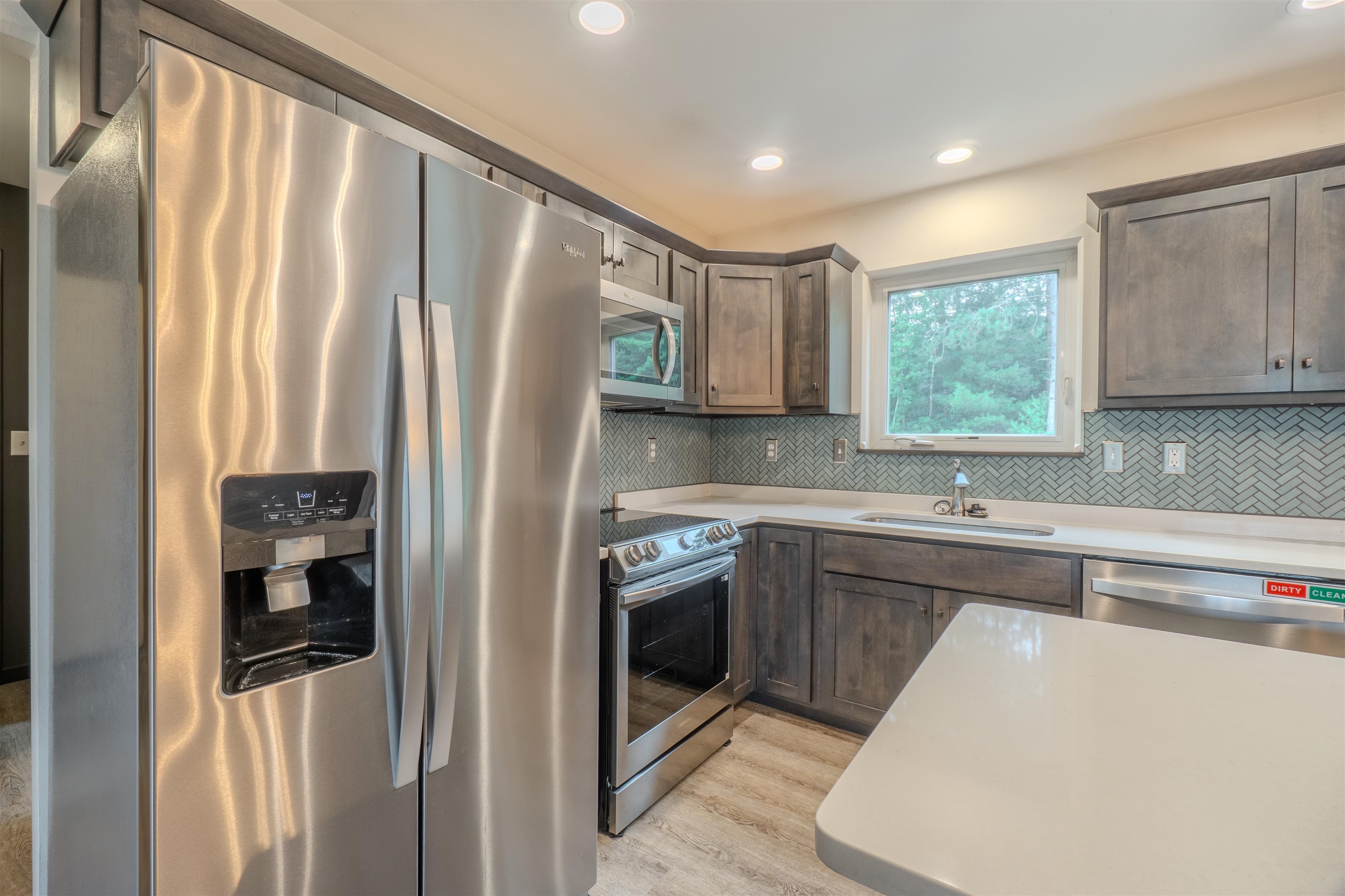 4906 Quirt Sann Drive Property Photo 14