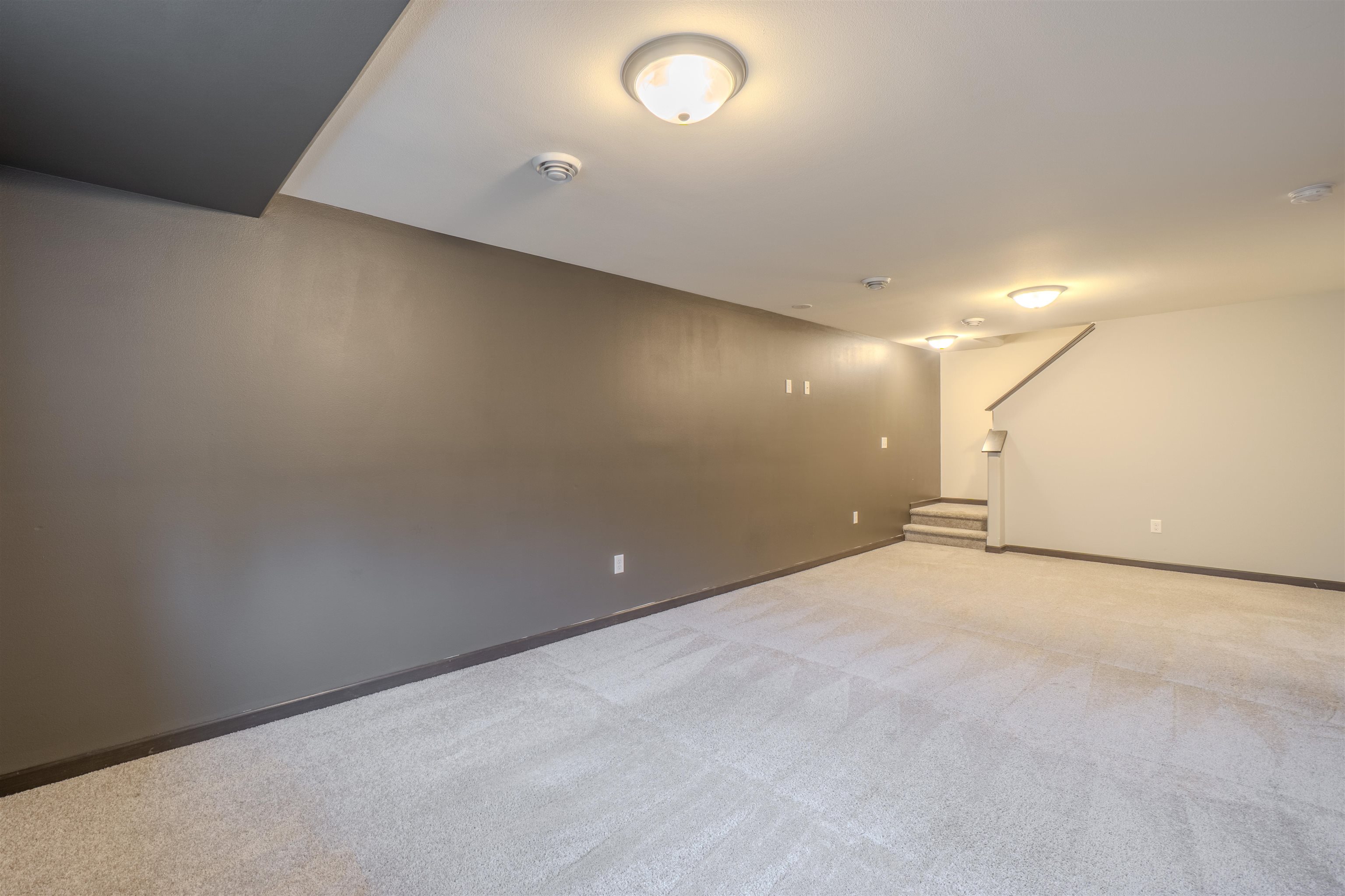 4906 Quirt Sann Drive Property Photo 32