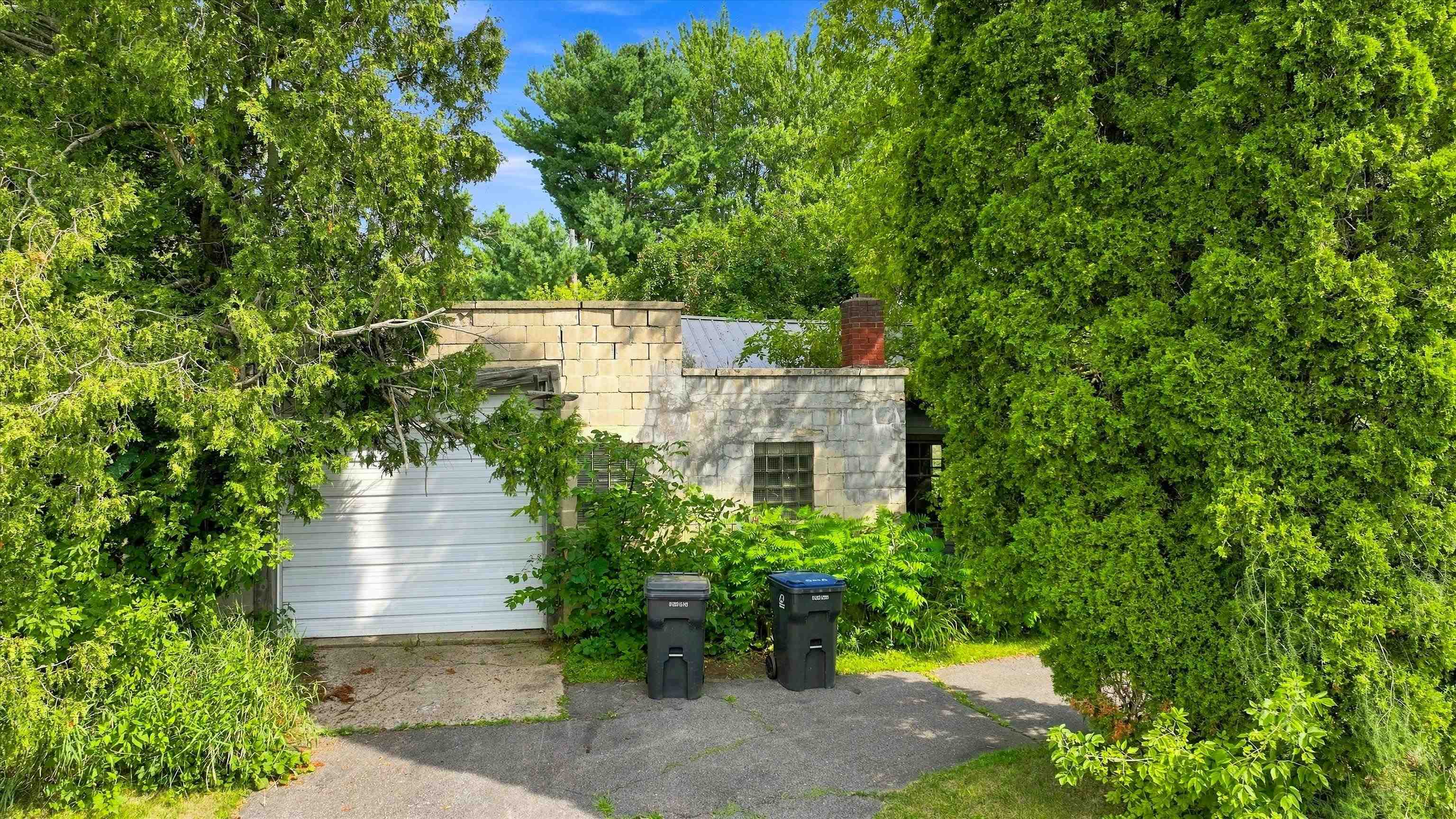 223 S 3rd Street Property Photo 7