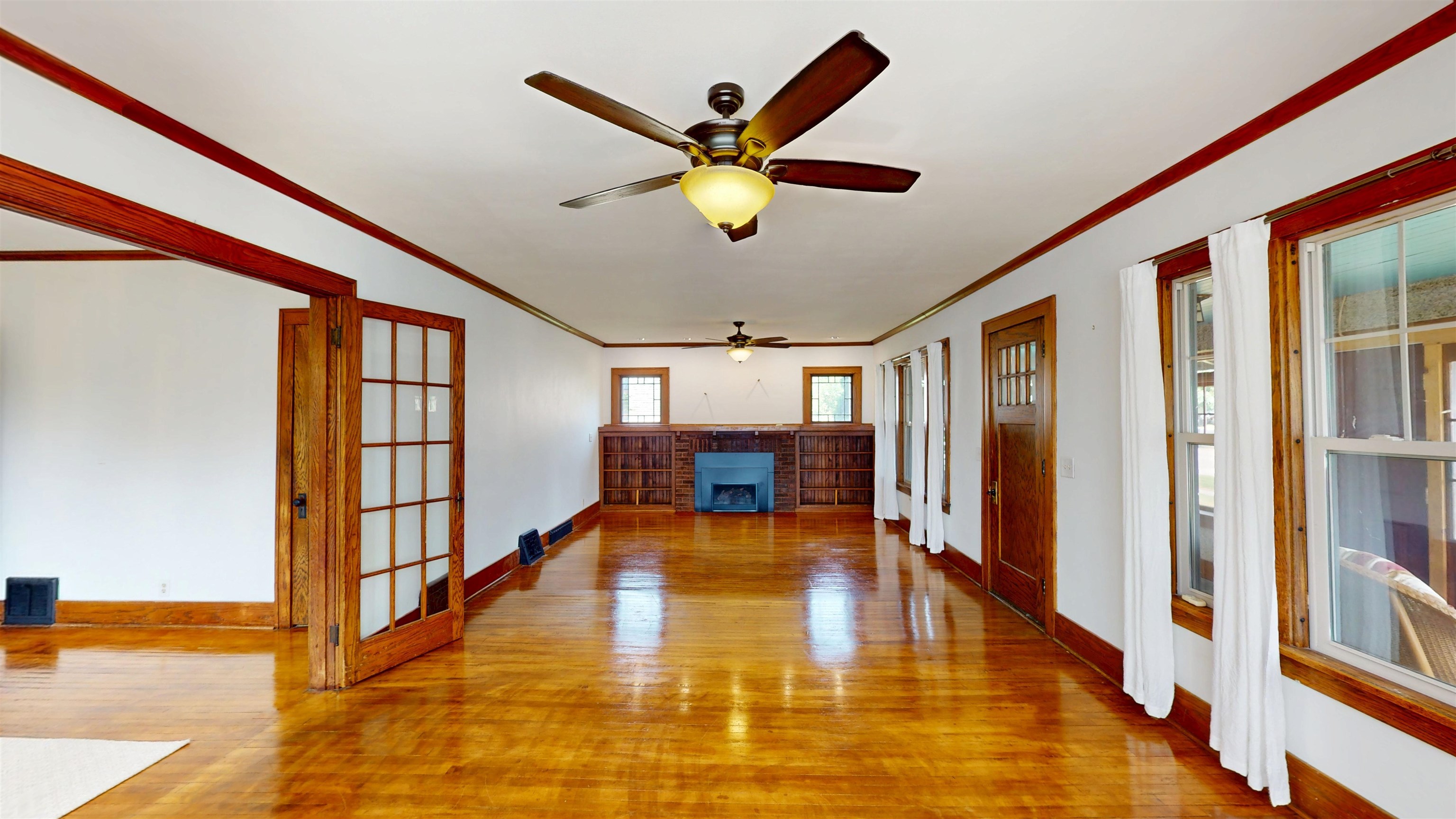 223 S 3rd Street Property Photo 12