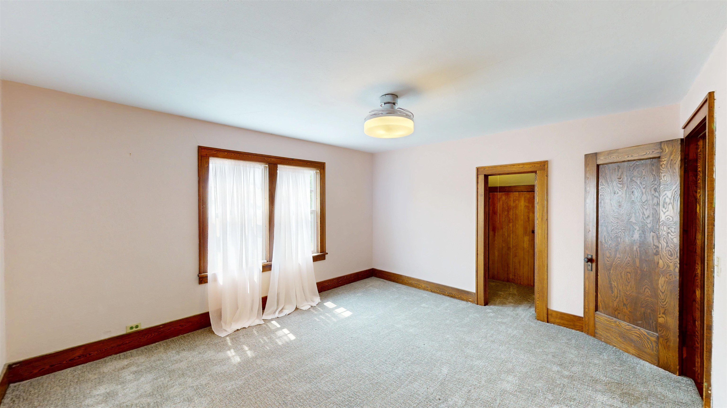 223 S 3rd Street Property Photo 37