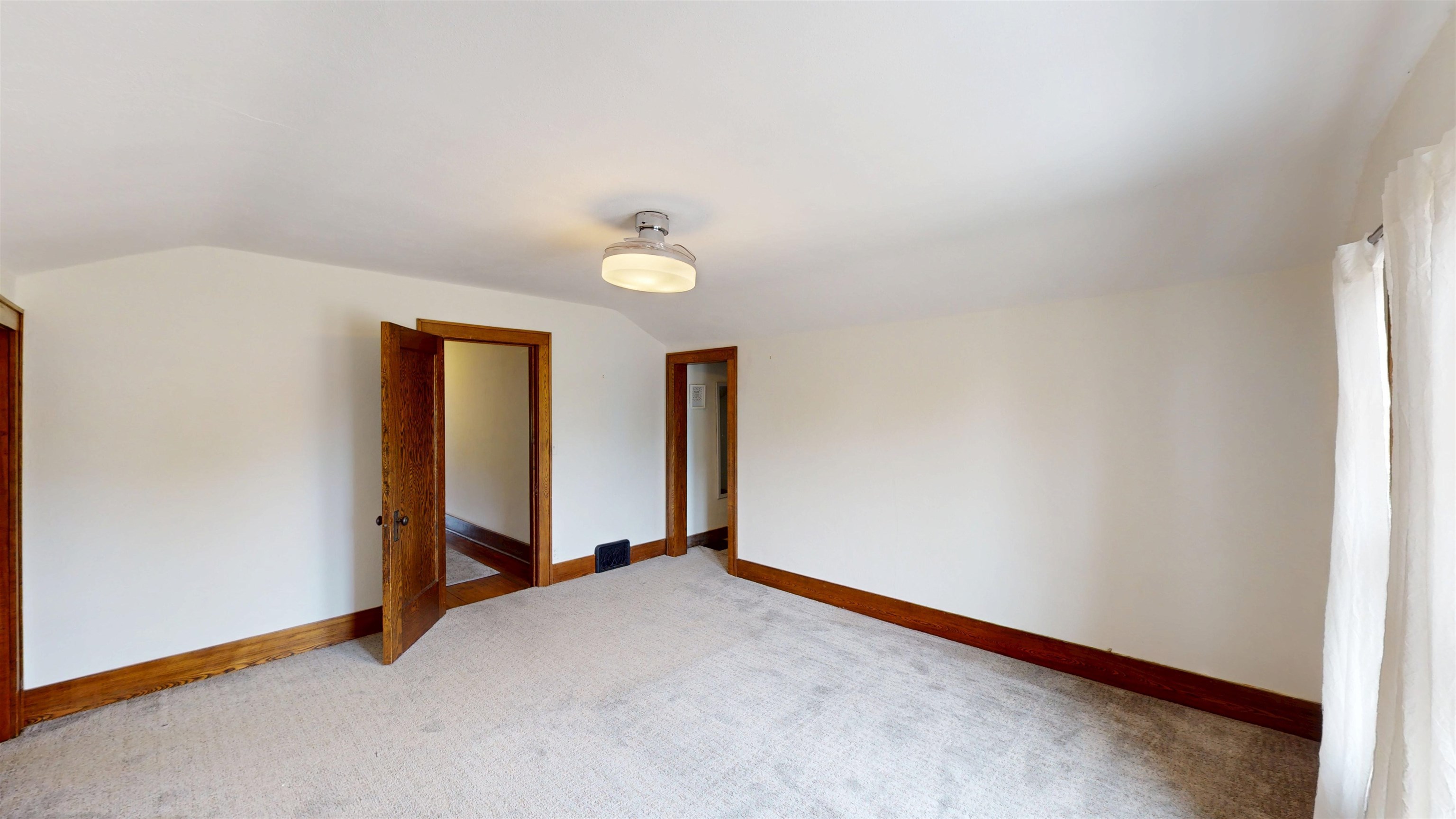 223 S 3rd Street Property Photo 41