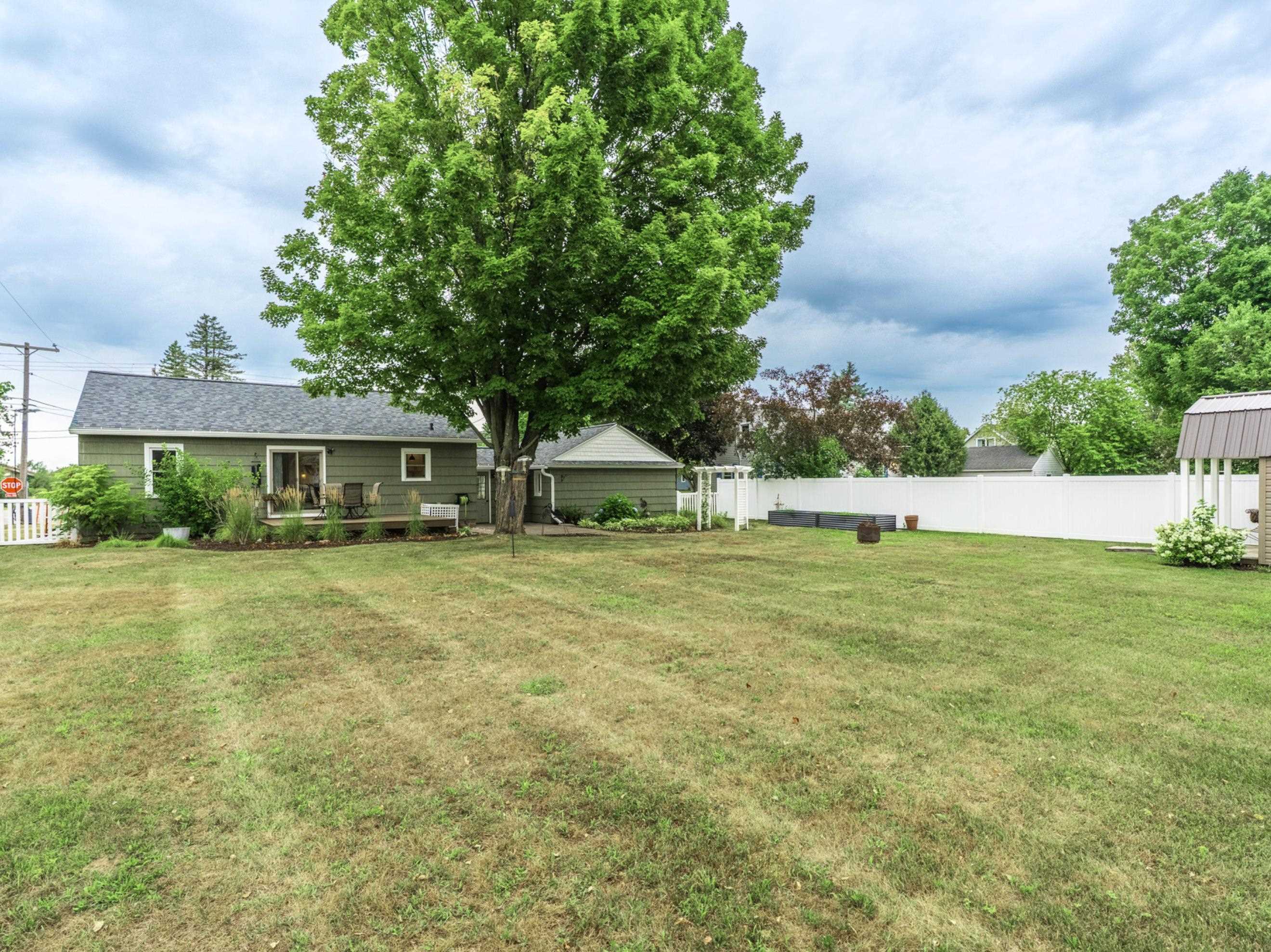 151611 Robin Lane Property Photo 39