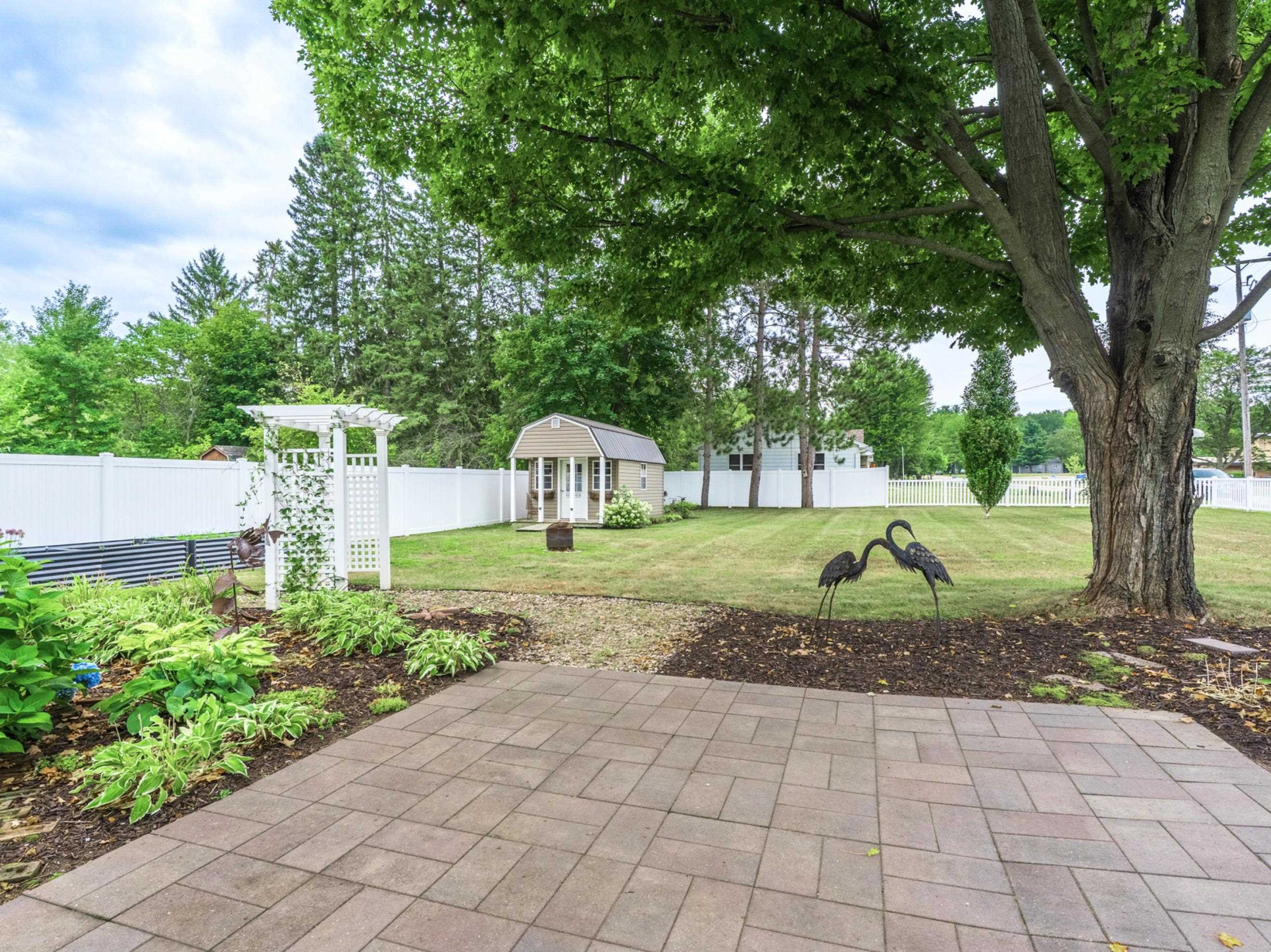 151611 Robin Lane Property Photo 41