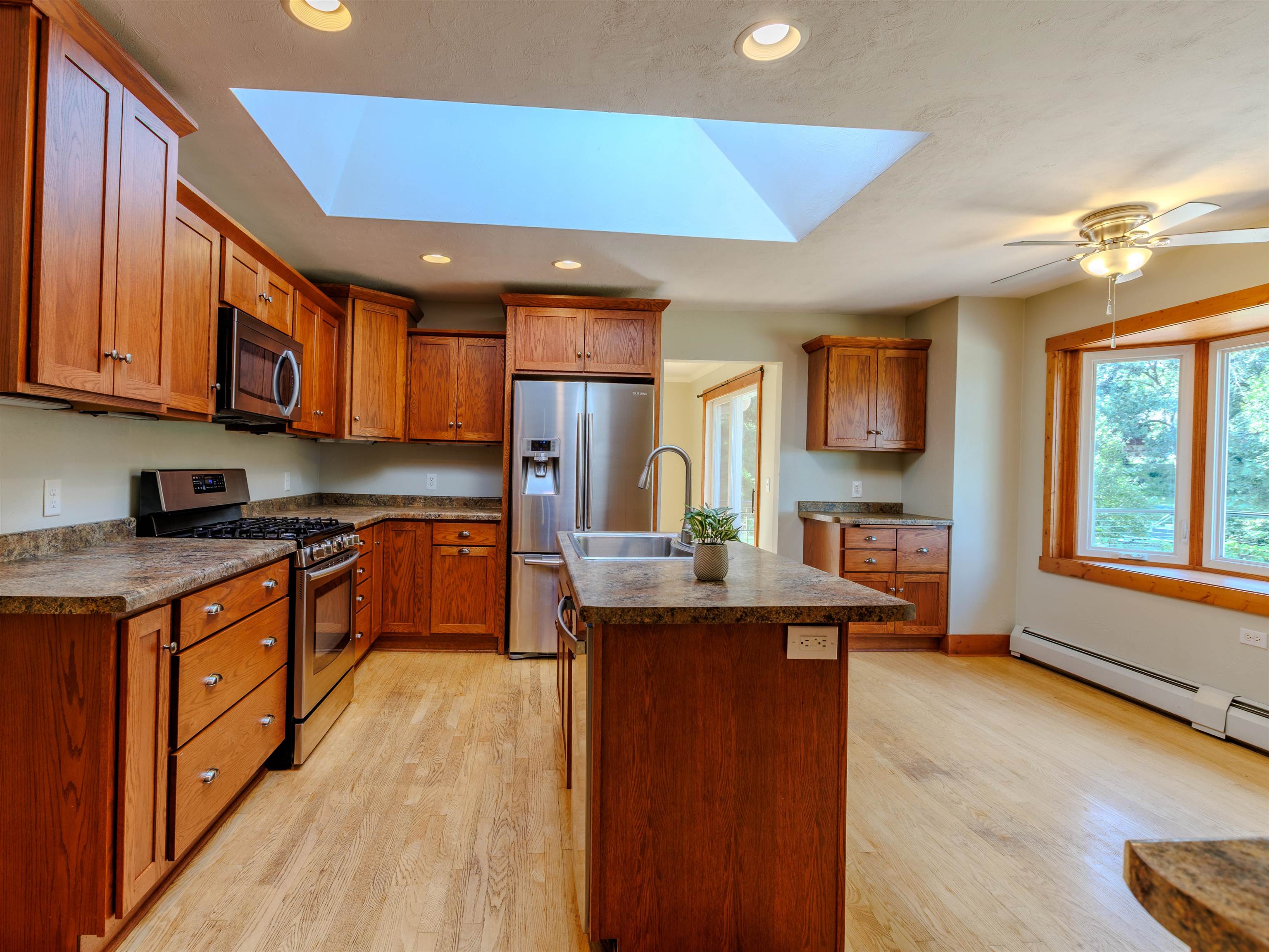 3125 Dans Drive Property Photo 11