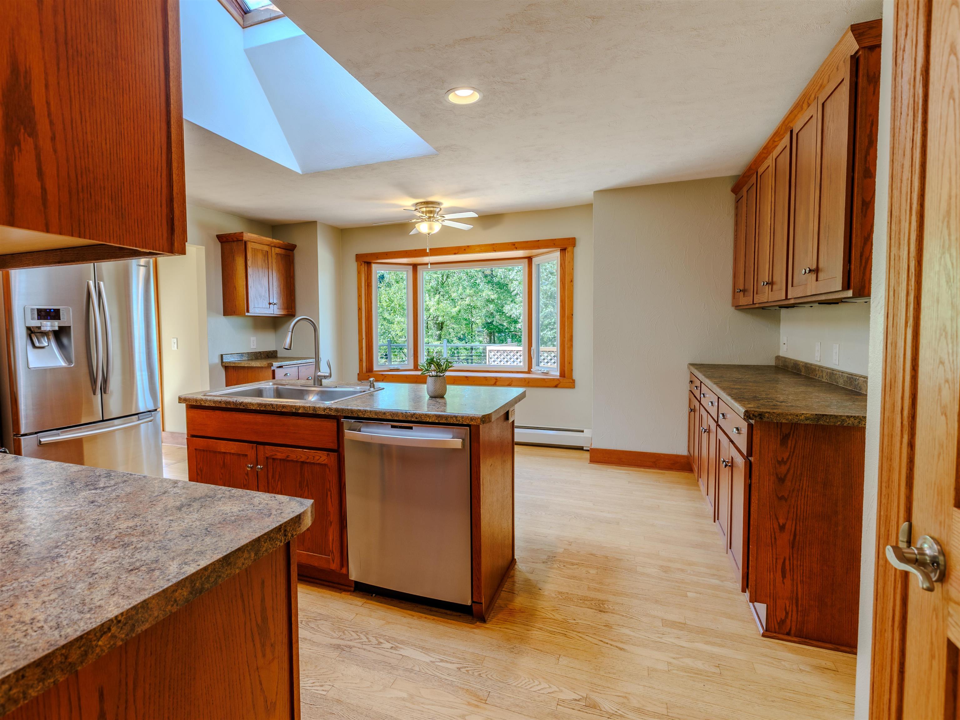 3125 Dans Drive Property Photo 13