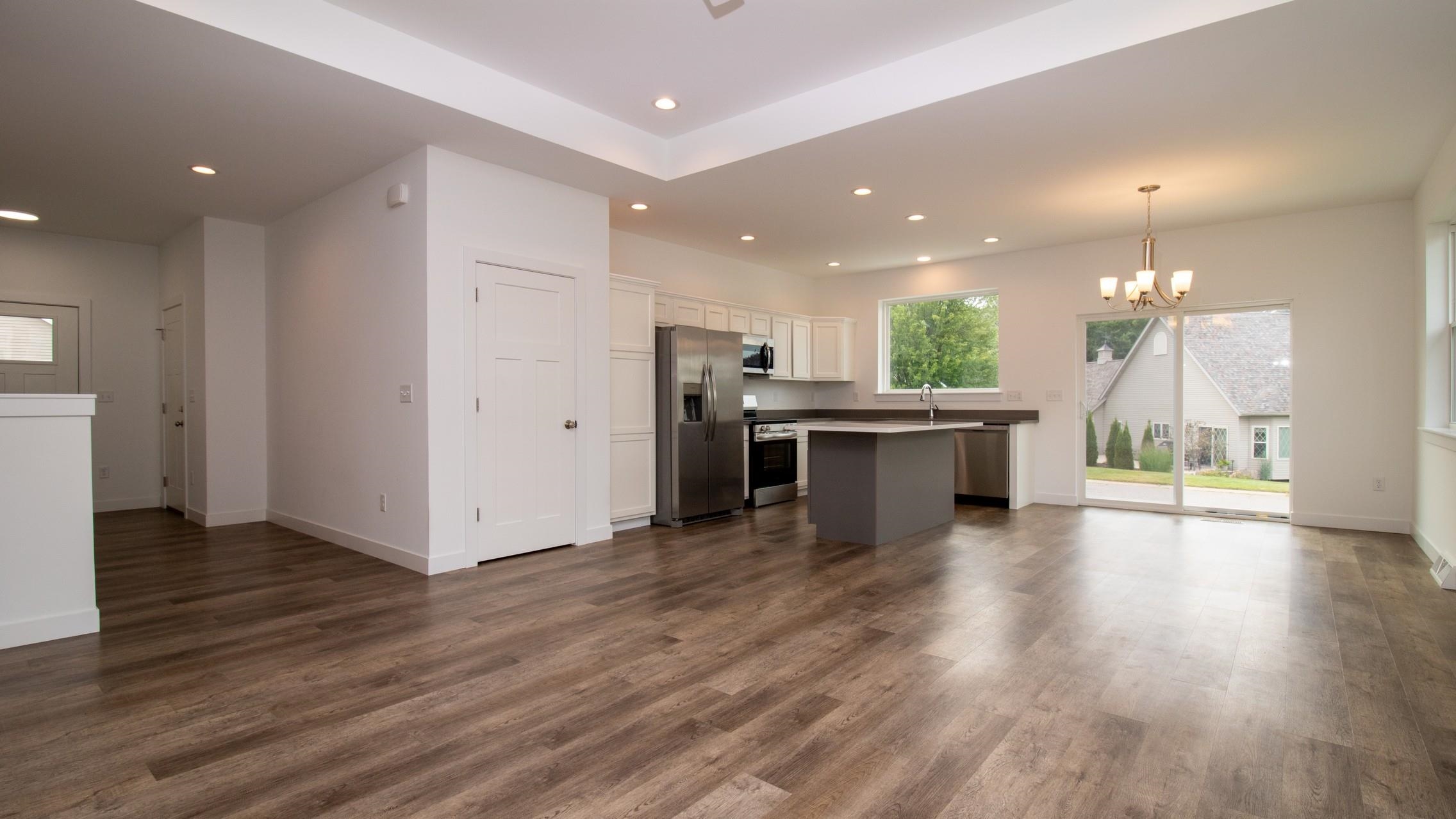3404 Caesars Court Property Photo 8