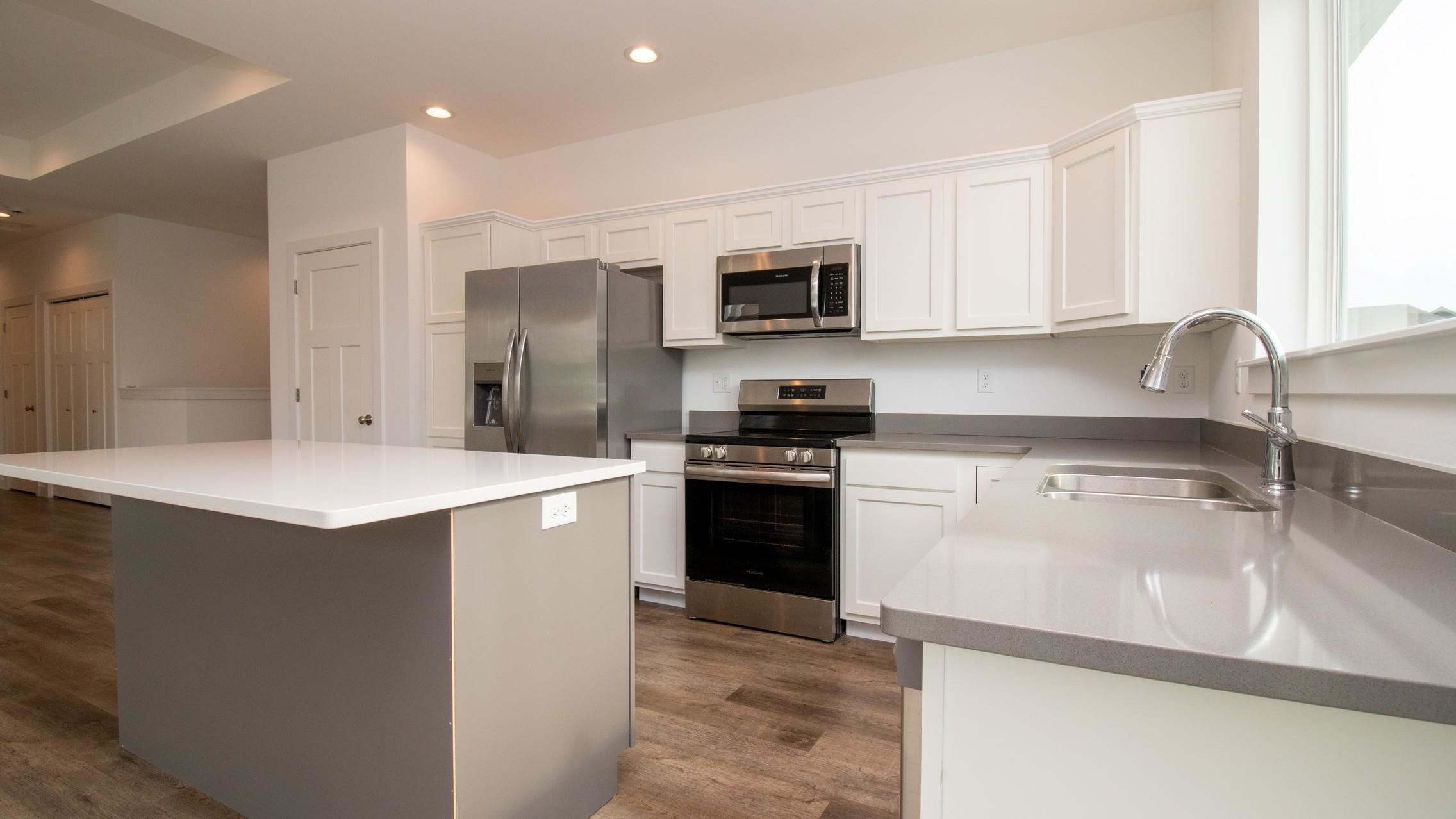3404 Caesars Court Property Photo 15