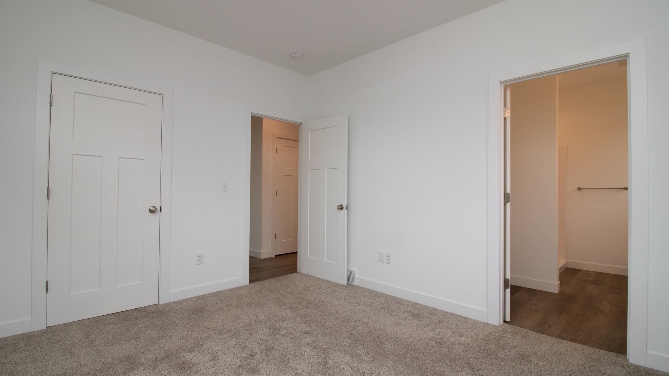 3404 Caesars Court Property Photo 19