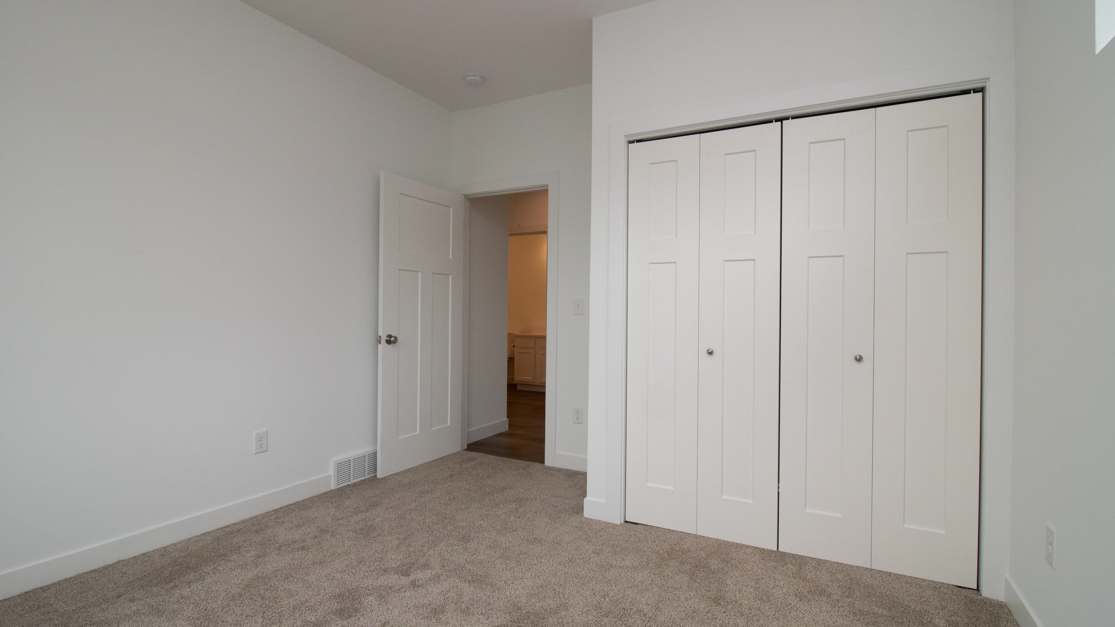 3404 Caesars Court Property Photo 24