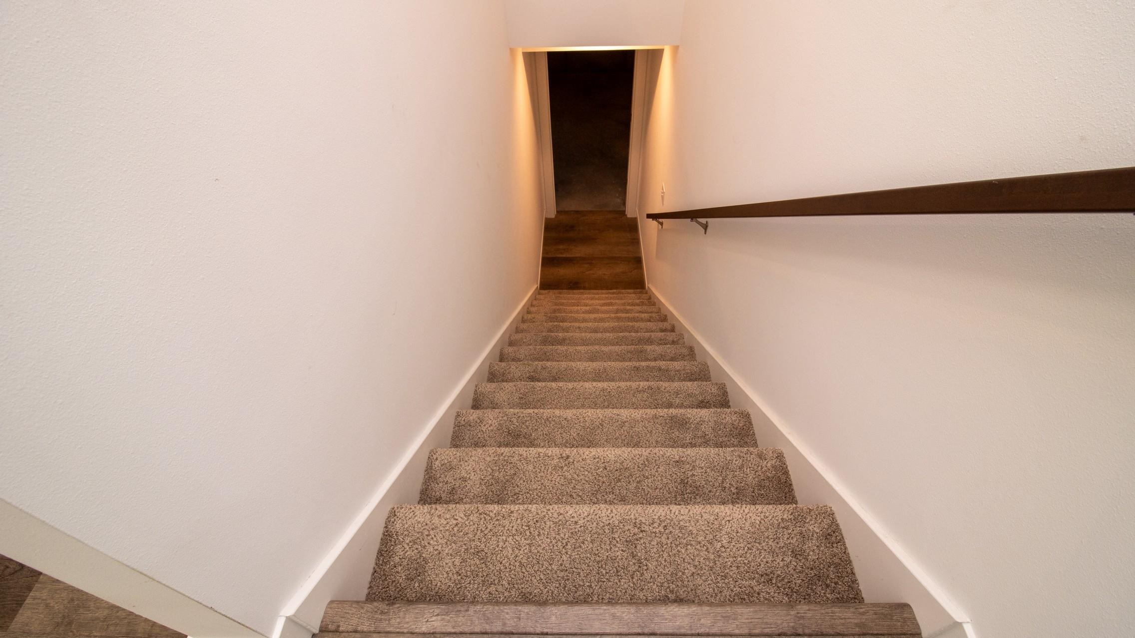 3404 Caesars Court Property Photo 27