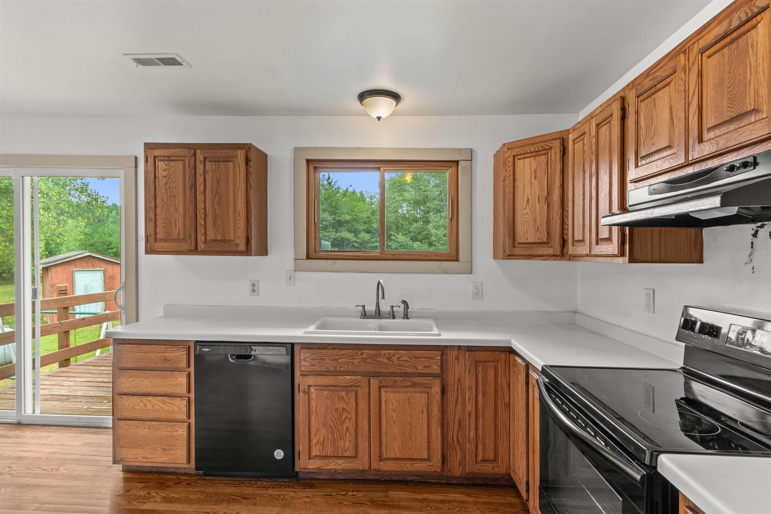 526 County Road Jj Property Photo 3