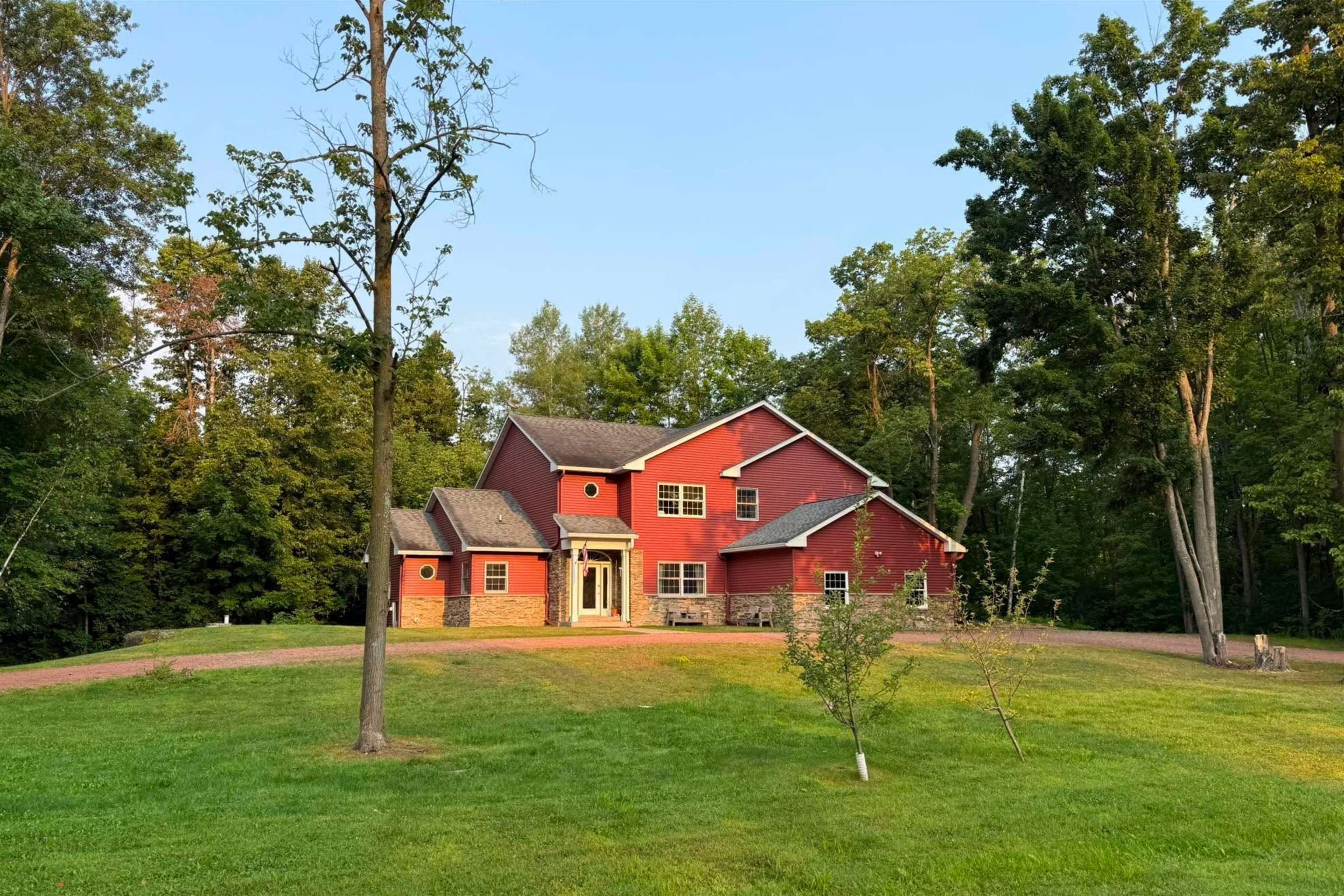 223820 Trail Road Property Photo 3