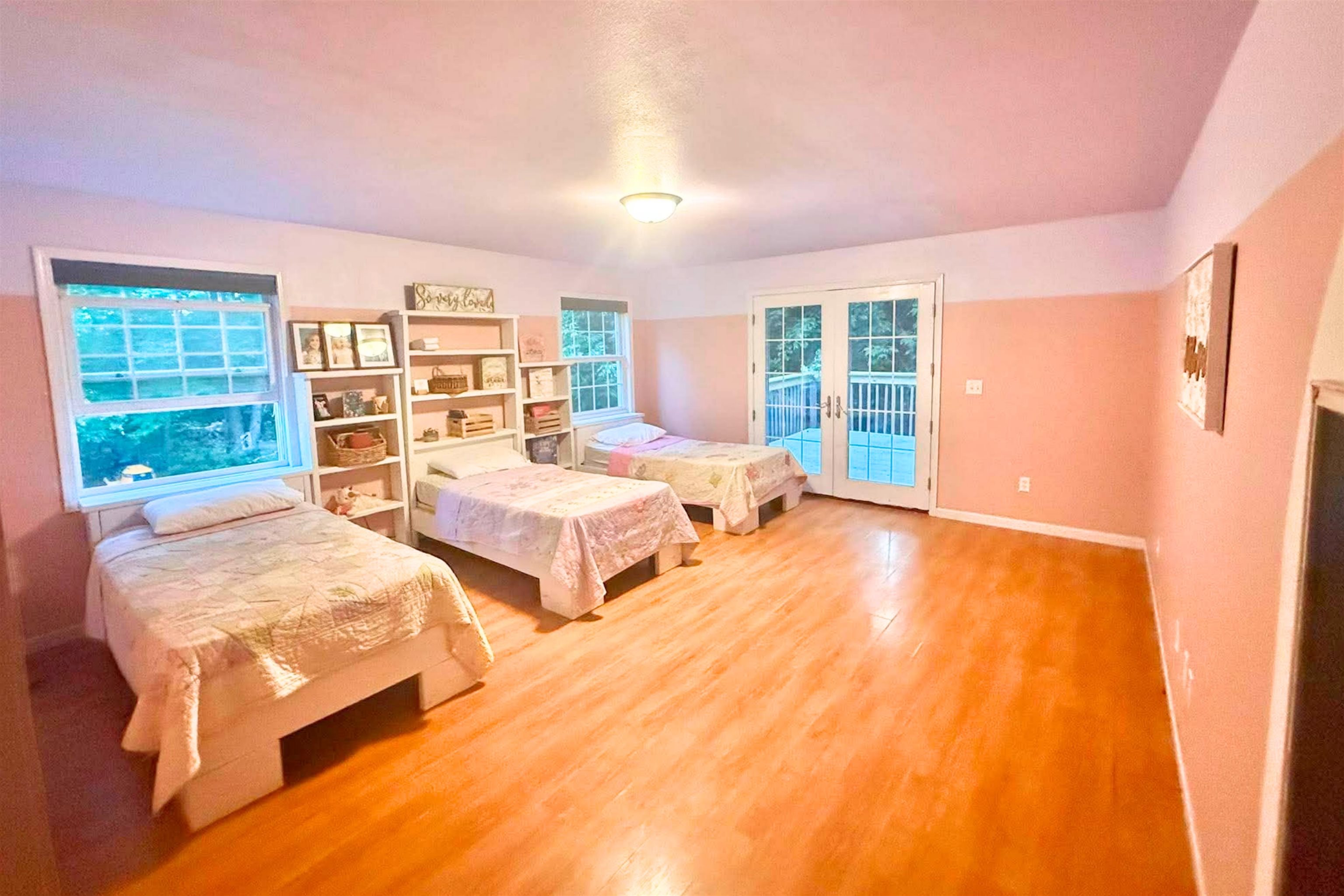 223820 Trail Road Property Photo 6