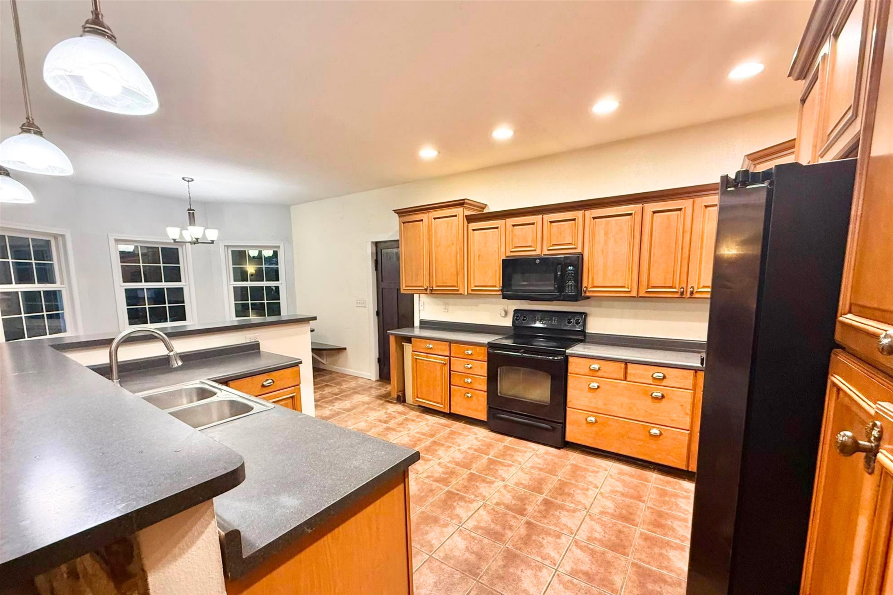 223820 Trail Road Property Photo 10