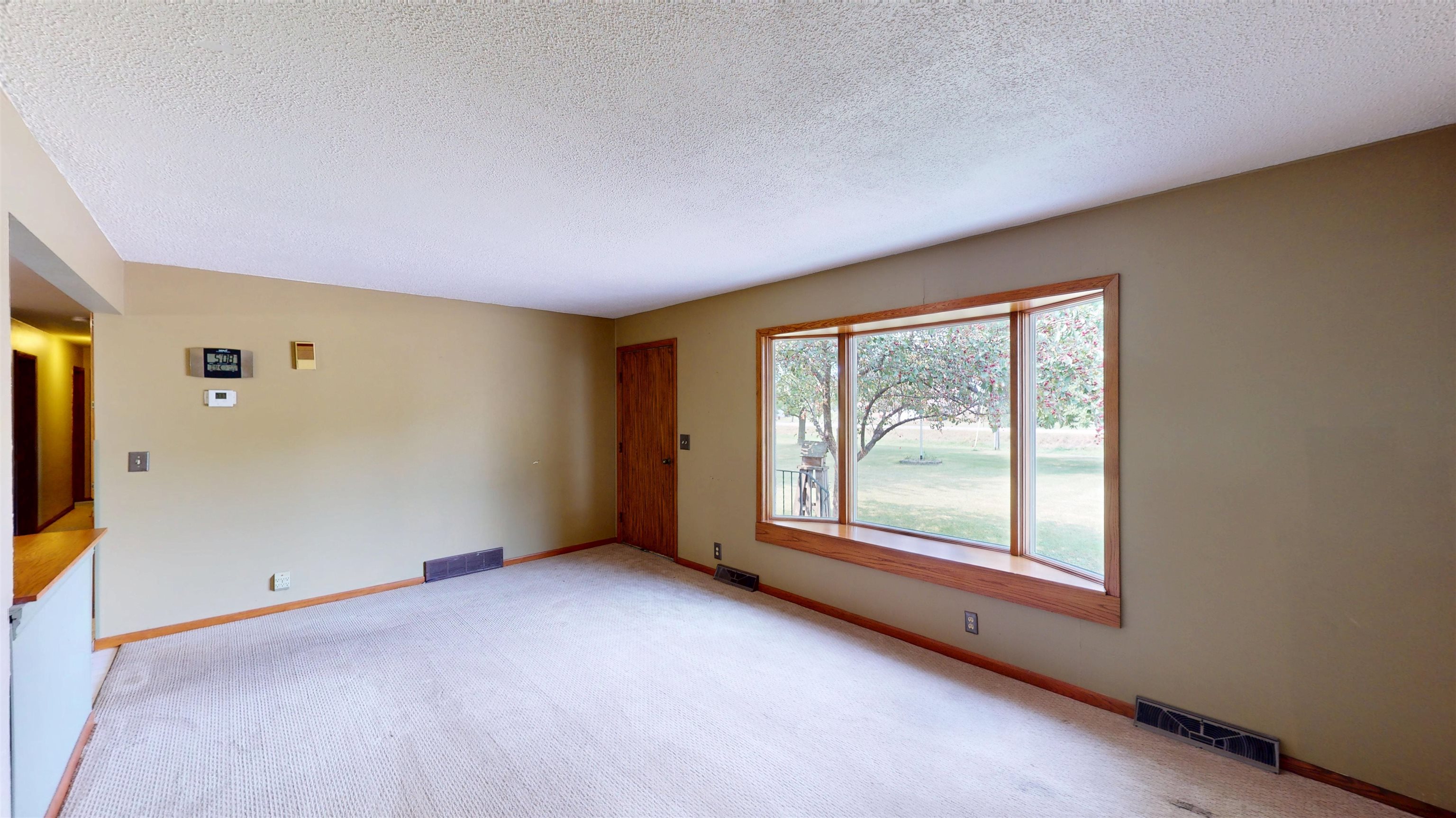 100335 Draper Road Property Photo 17
