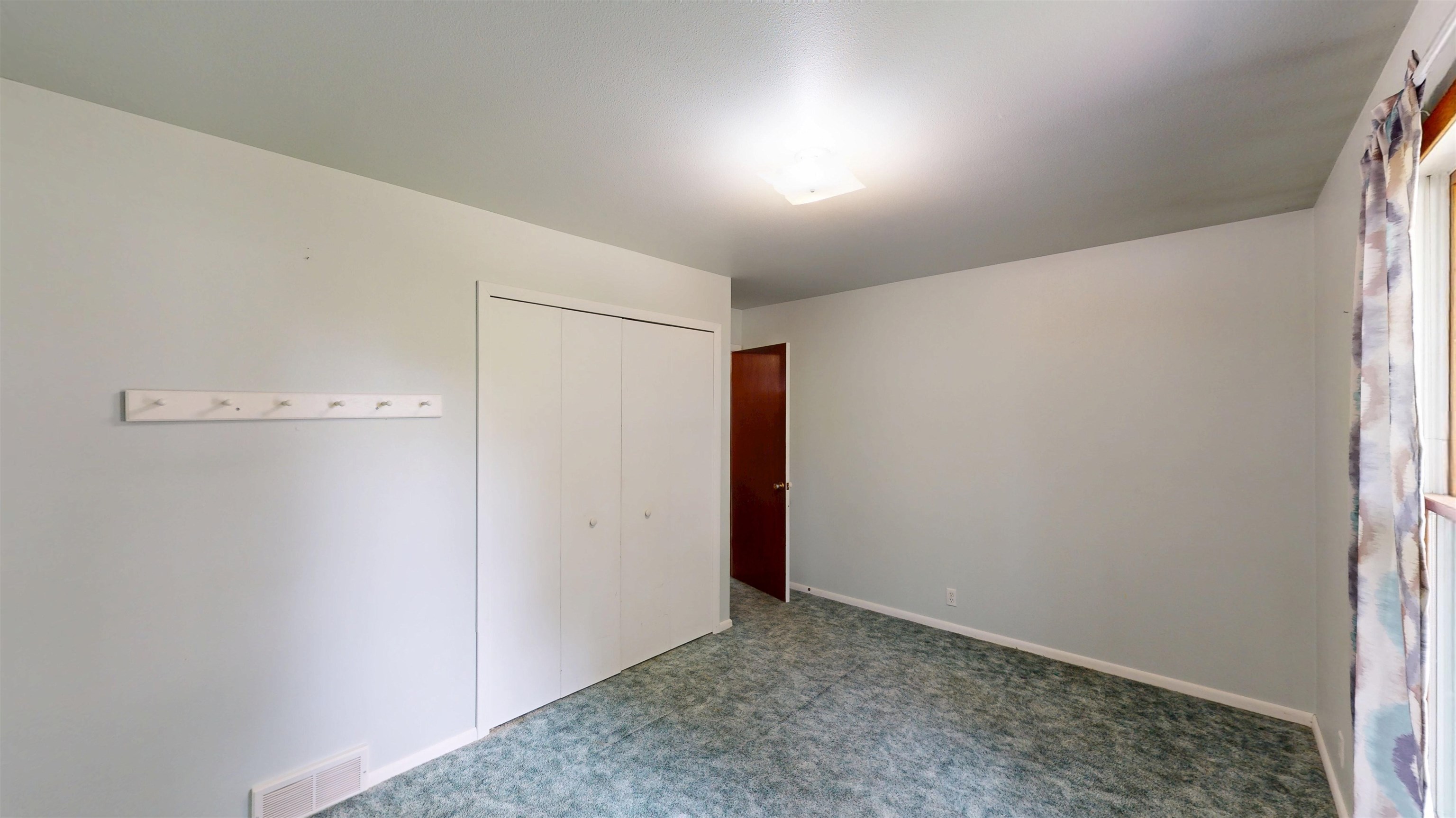 100335 Draper Road Property Photo 28