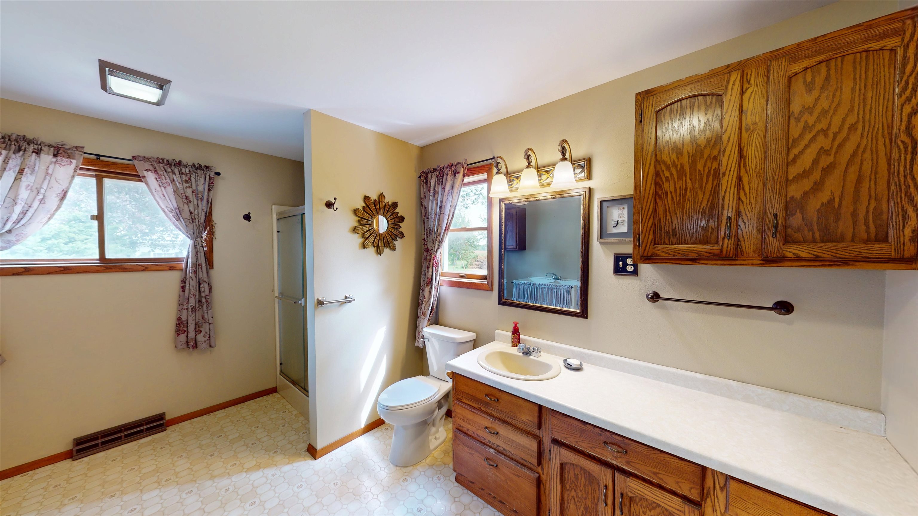 100335 Draper Road Property Photo 45